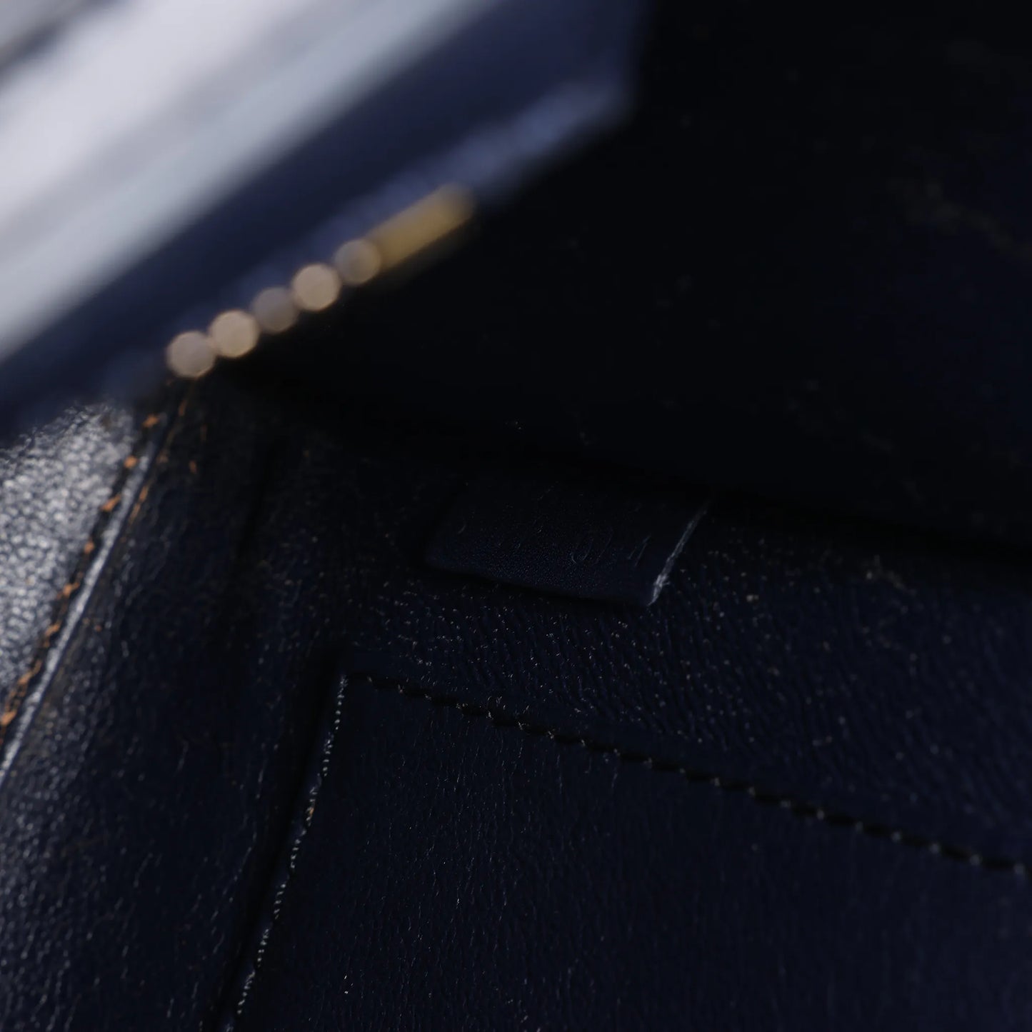 Sac à main double usage en cuir CELINE Nano Luggage bleu marine