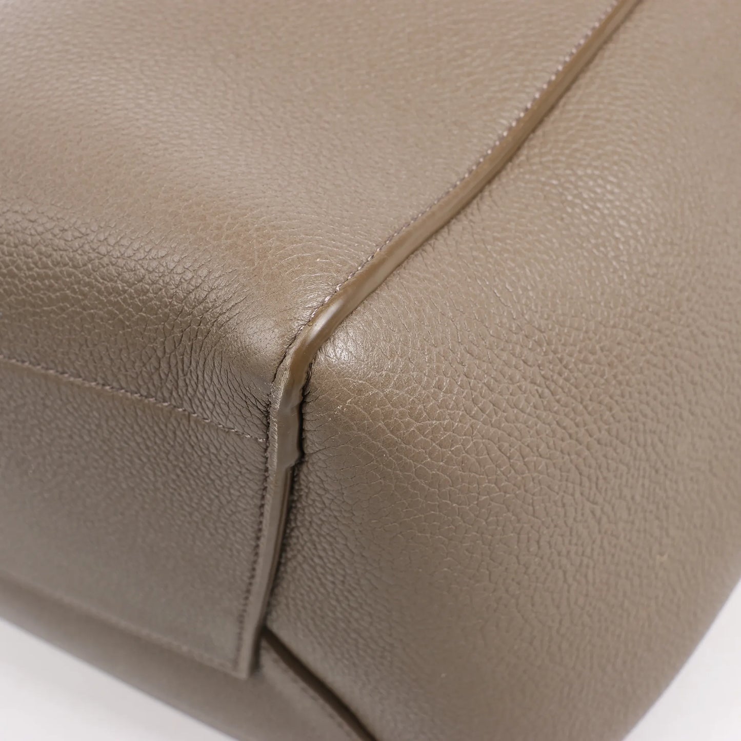 CELINE Seau Sangle Bucket Leather Shoulder Bag in Greige