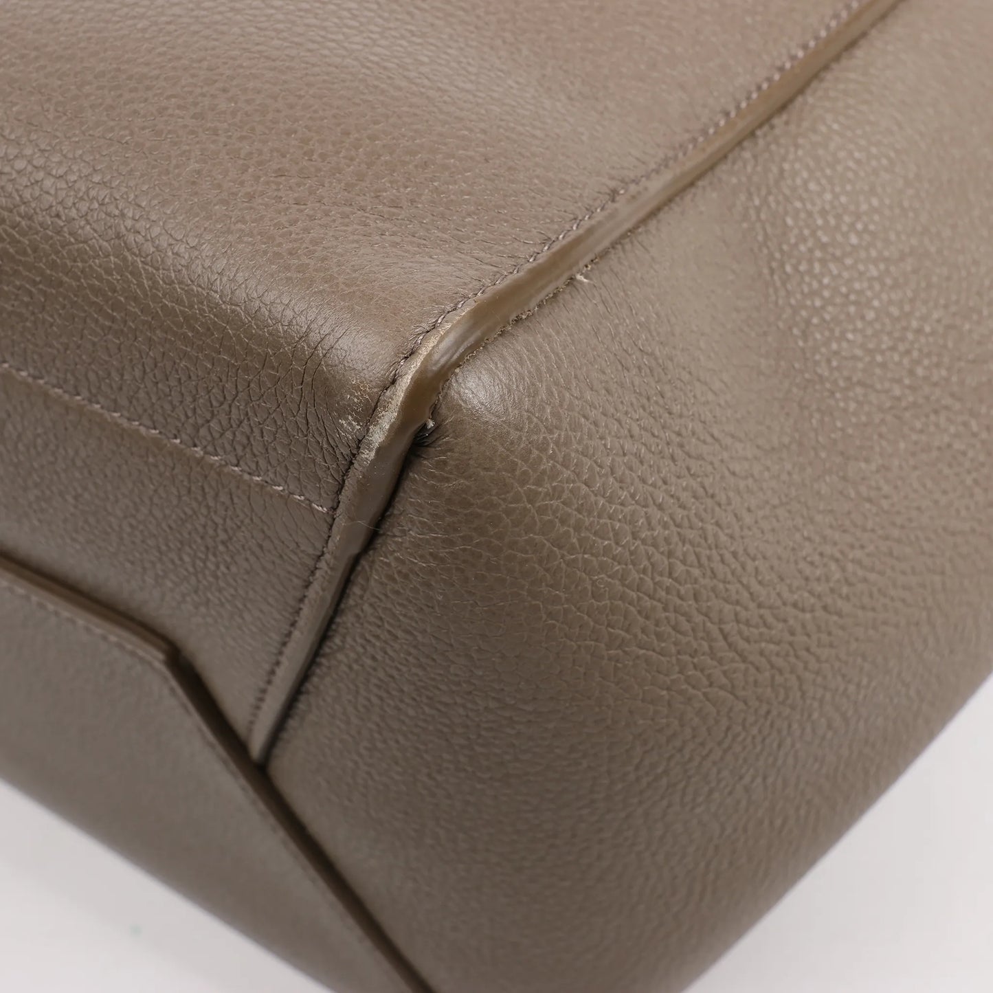 CELINE Seau Sangle Bucket Leather Shoulder Bag in Greige