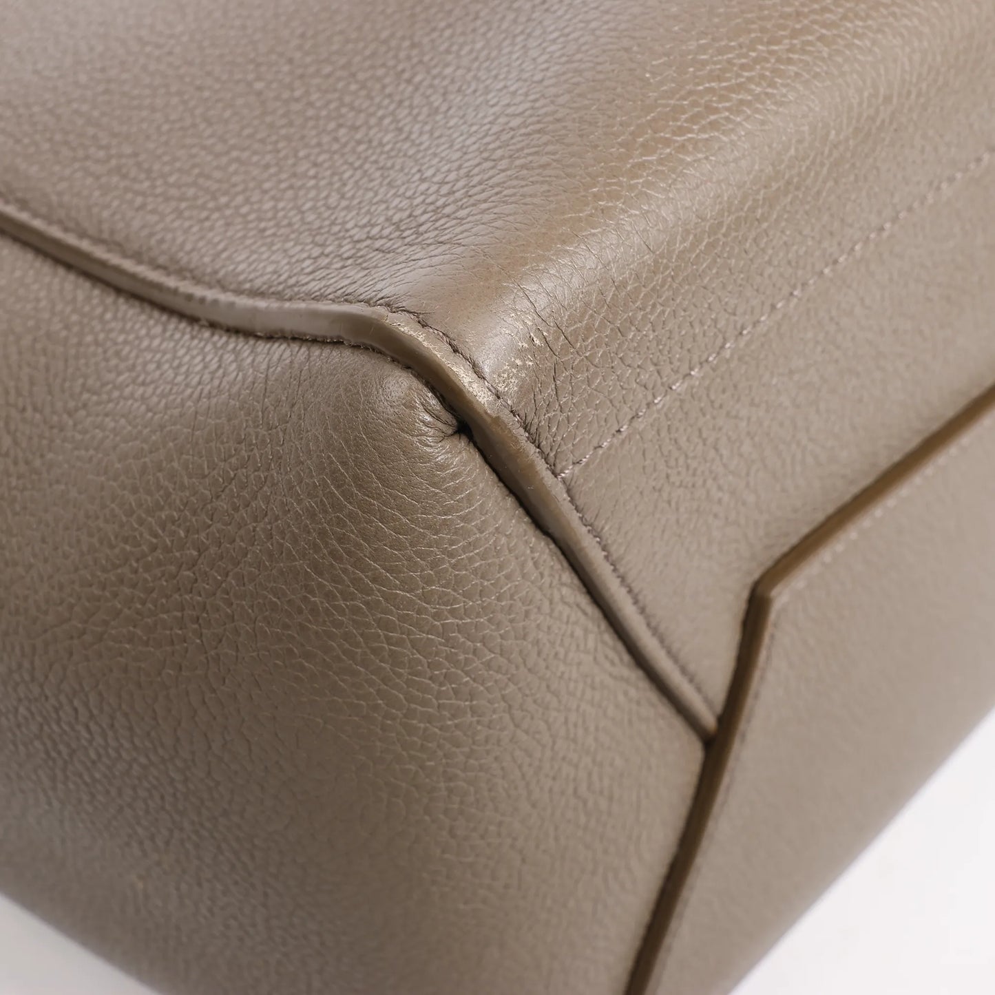 CELINE Seau Sangle Bucket Leather Shoulder Bag in Greige