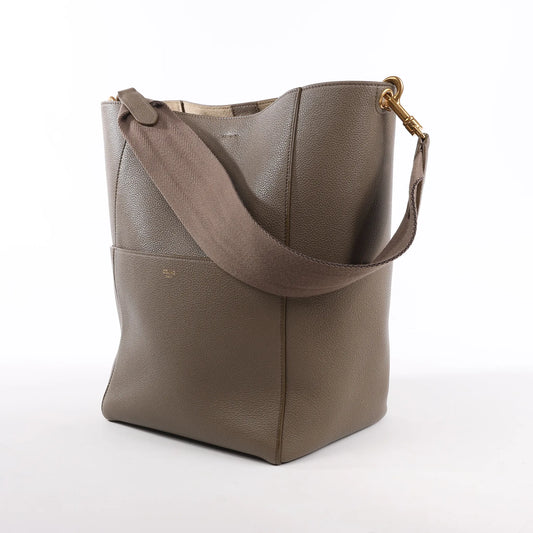 Sac à bandoulière en cuir CELINE Seau Sangle Bucket en Grège