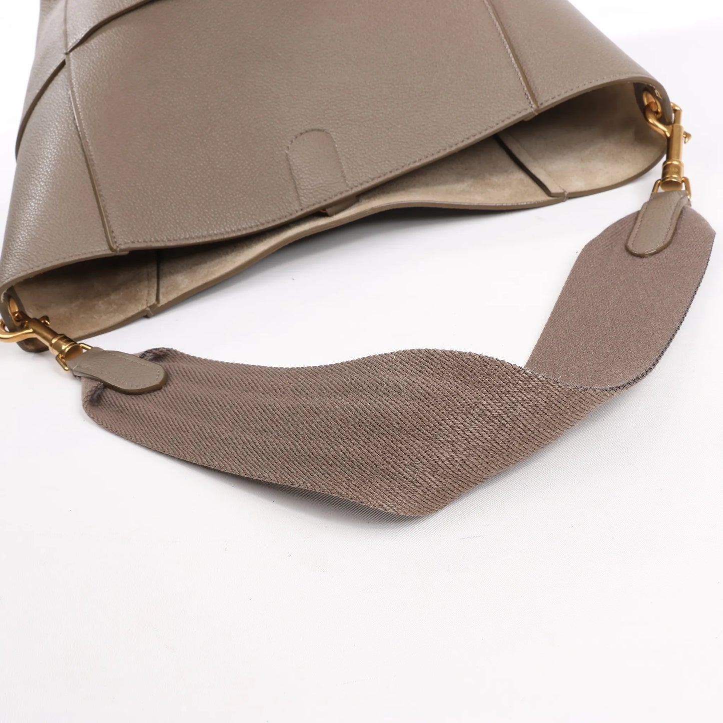 CELINE Seau Sangle Bucket Leather Shoulder Bag in Greige