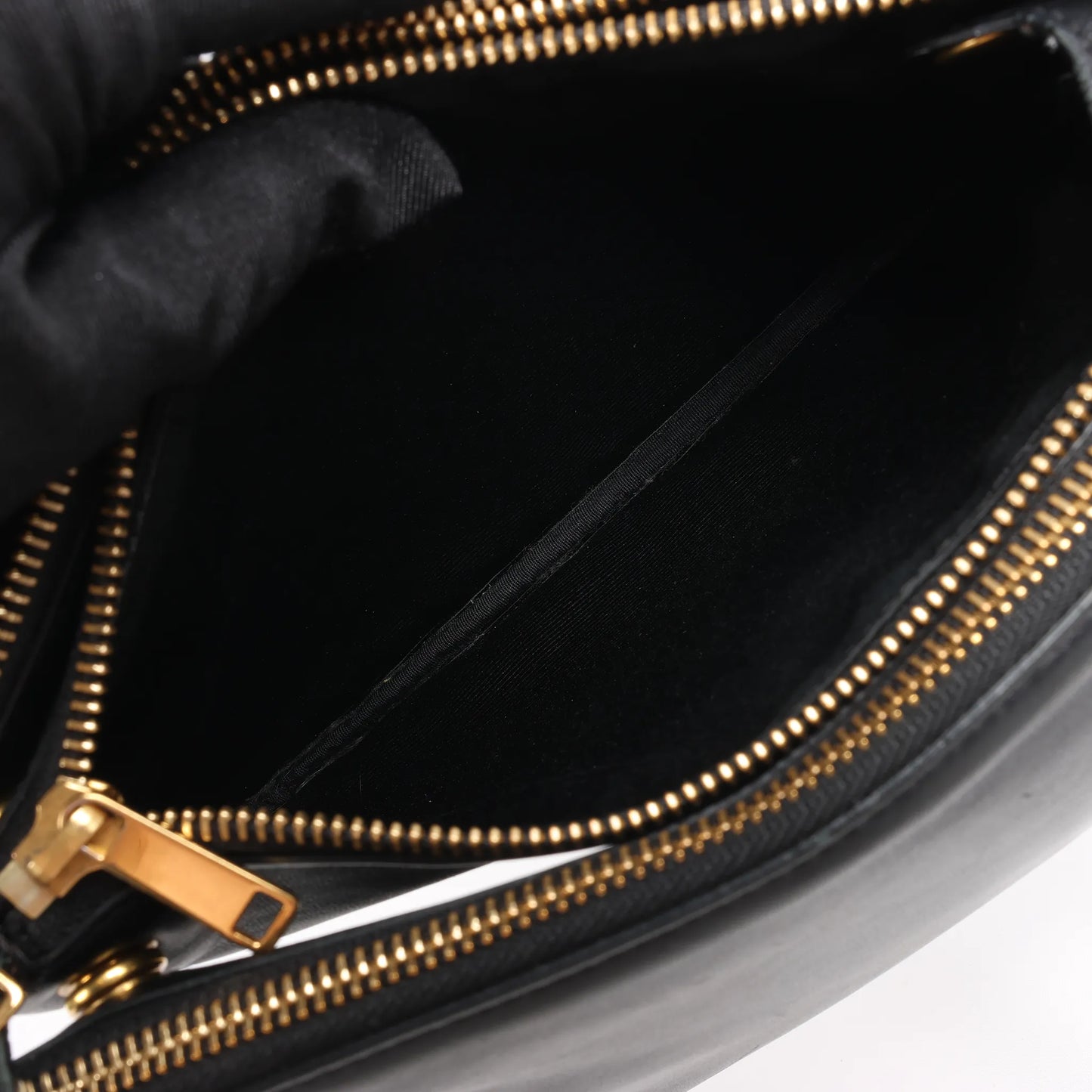 Petit sac bandoulière en cuir Celine Trio noir