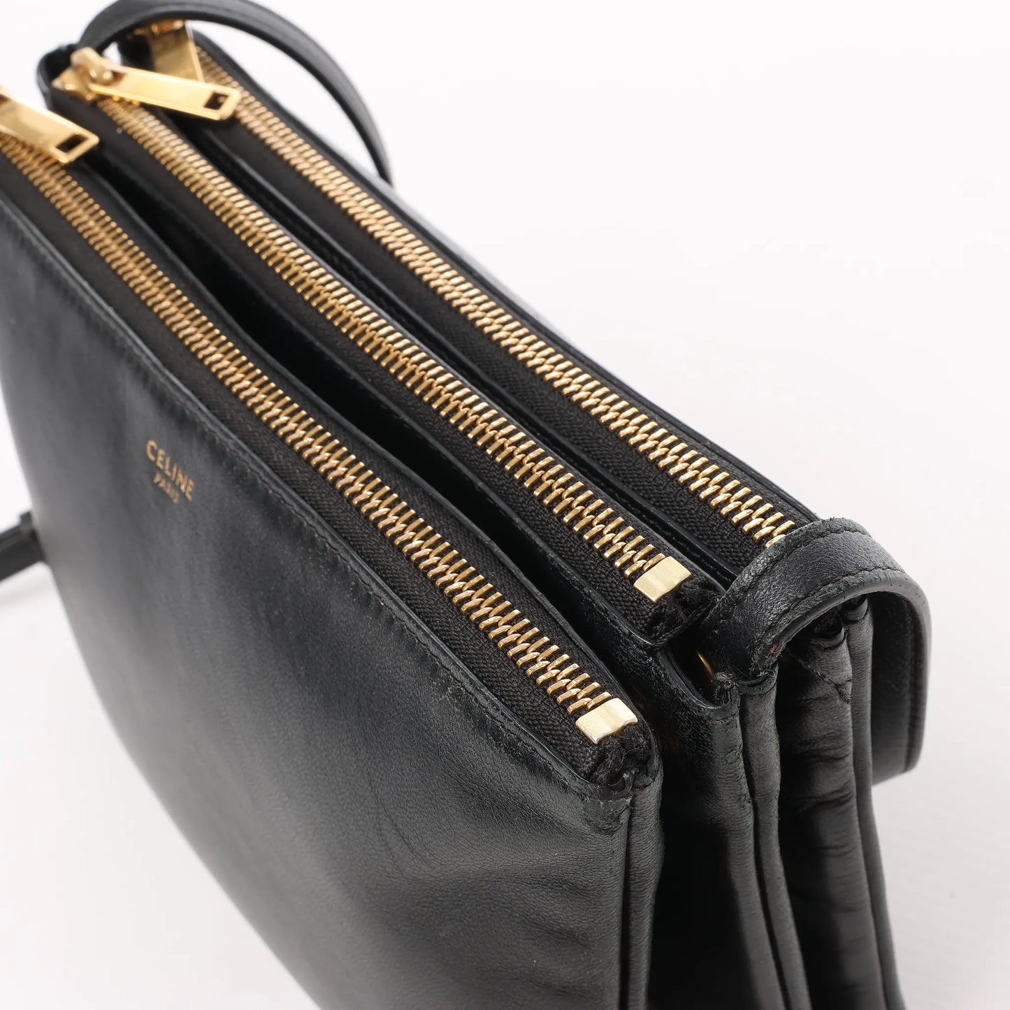 Petit sac bandoulière en cuir Celine Trio noir