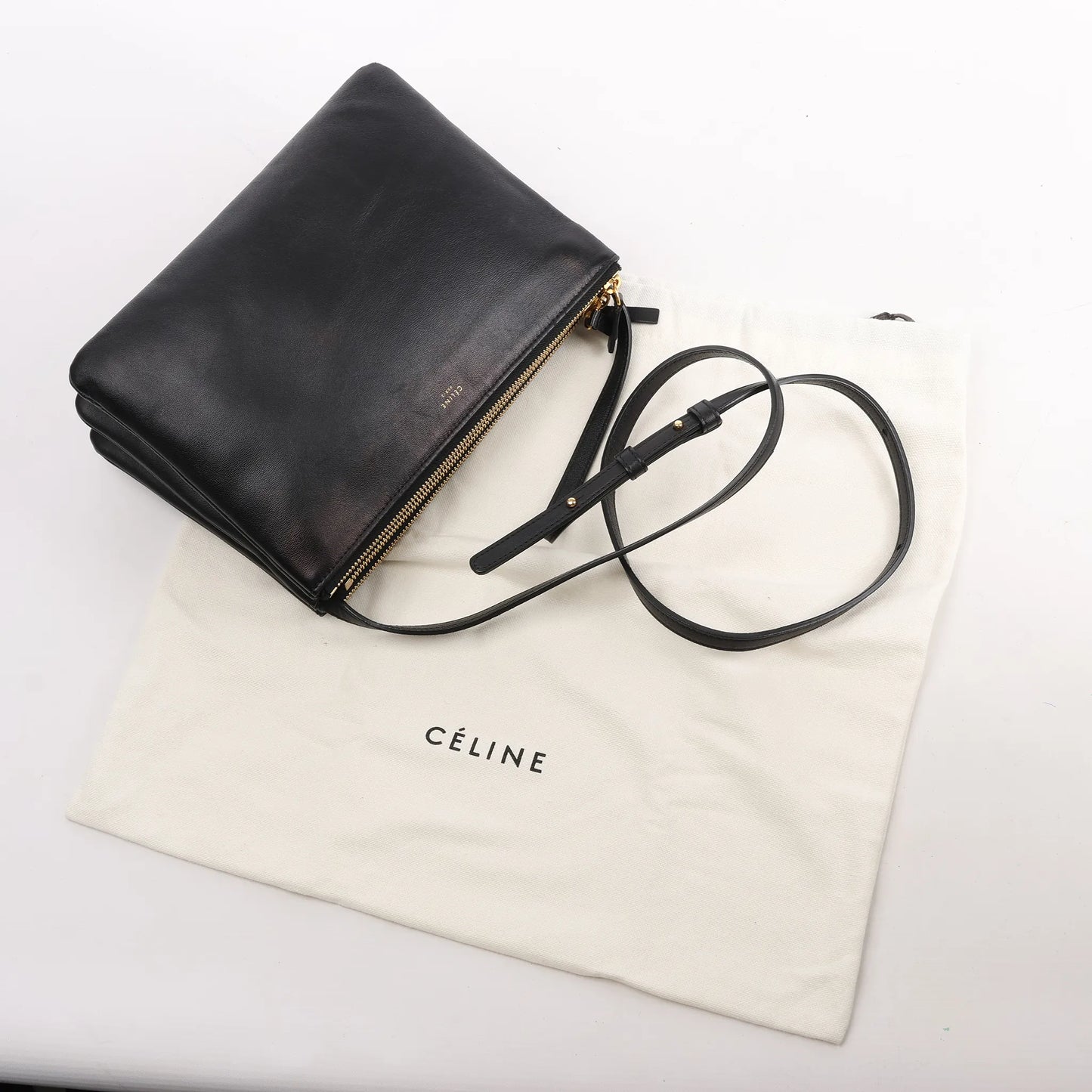 Celine Trio Large Leather Crossbody bag in Black