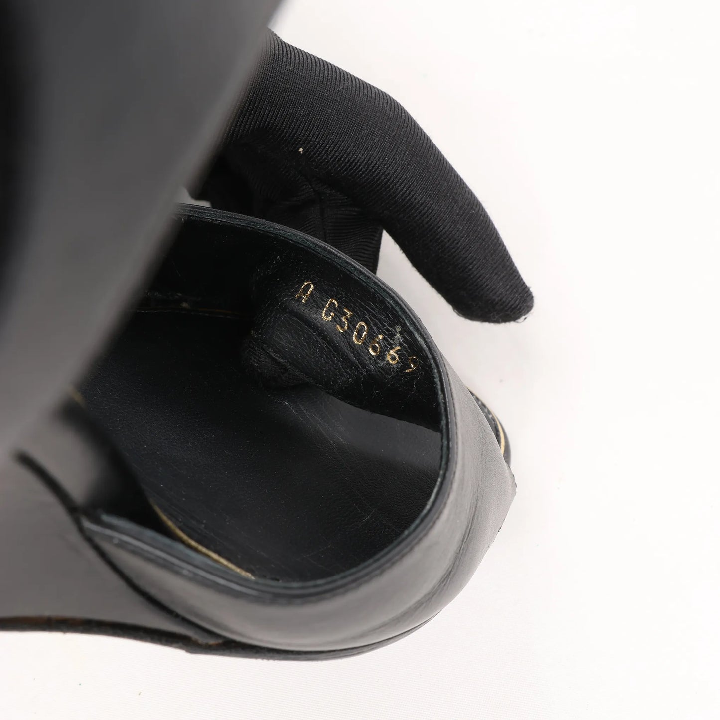 CHANEL Coco Mark Leather Sandals in Black, Size 38 EU