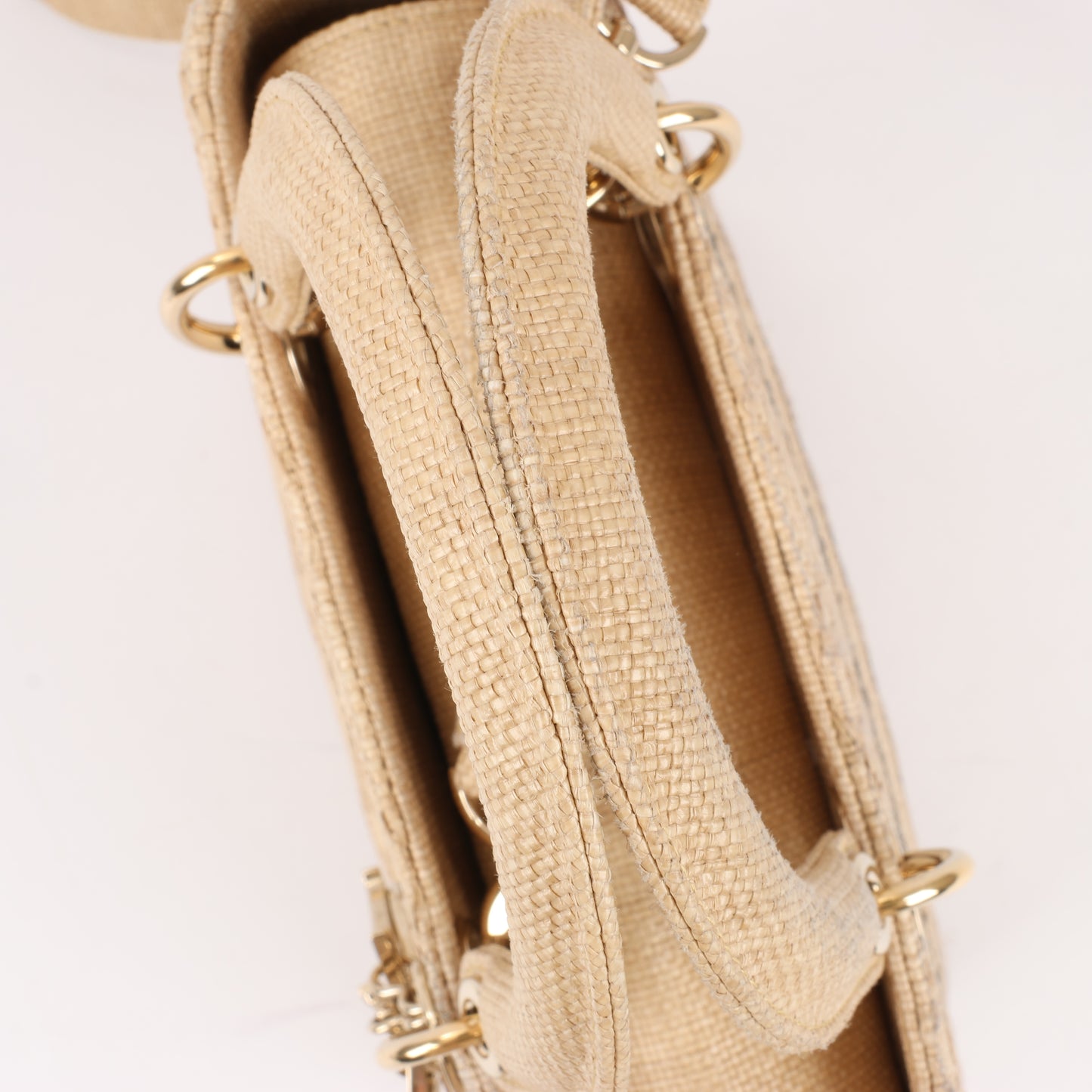 Sac à main Christian Dior Lady D-Lite en raphia tissé et brodé Cannage, taille moyenne, double usage, beige