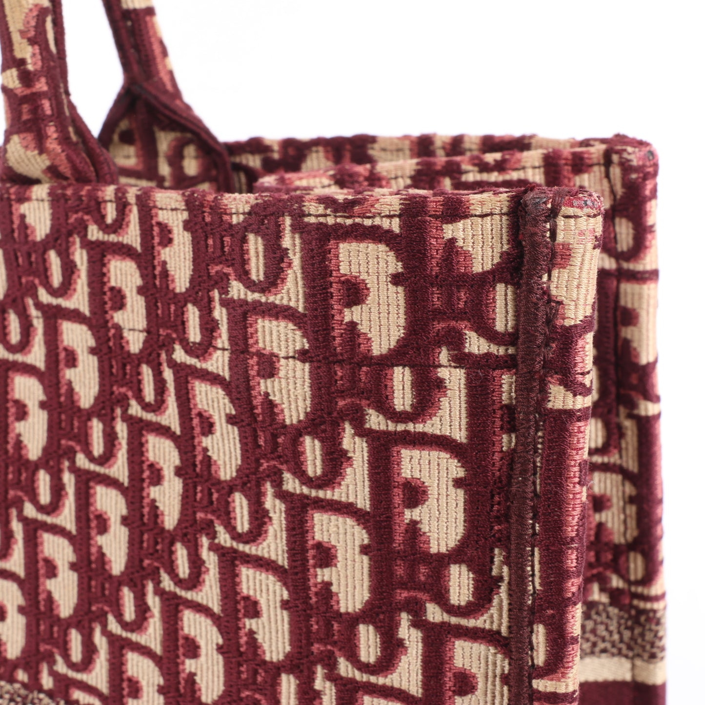 Grand sac bandoulière oblique en toile Christian Dior Book Tote bordeaux
