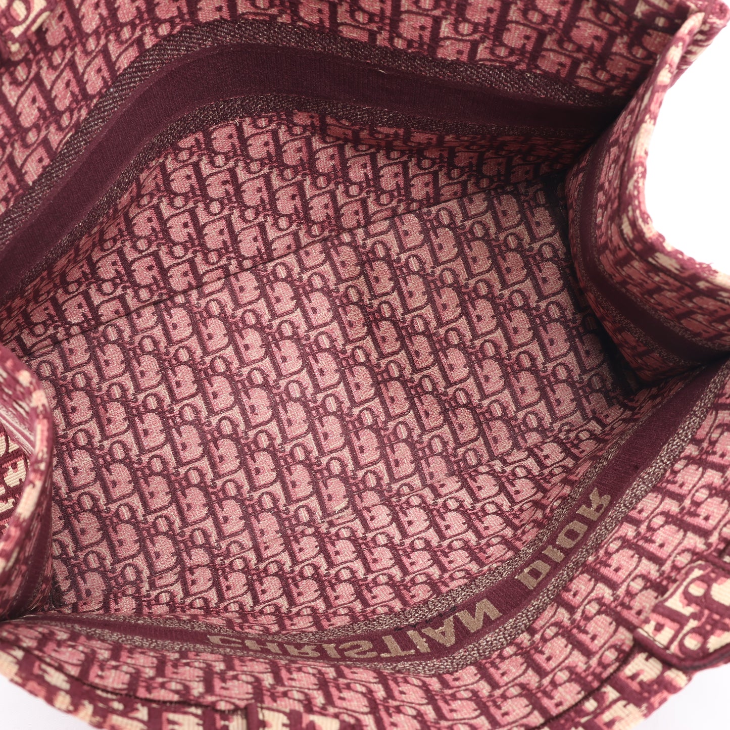 Grand sac bandoulière oblique en toile Christian Dior Book Tote bordeaux