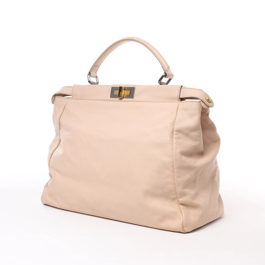 Grand sac à main Fendi Peekaboo en cuir beige poudré 8BN210