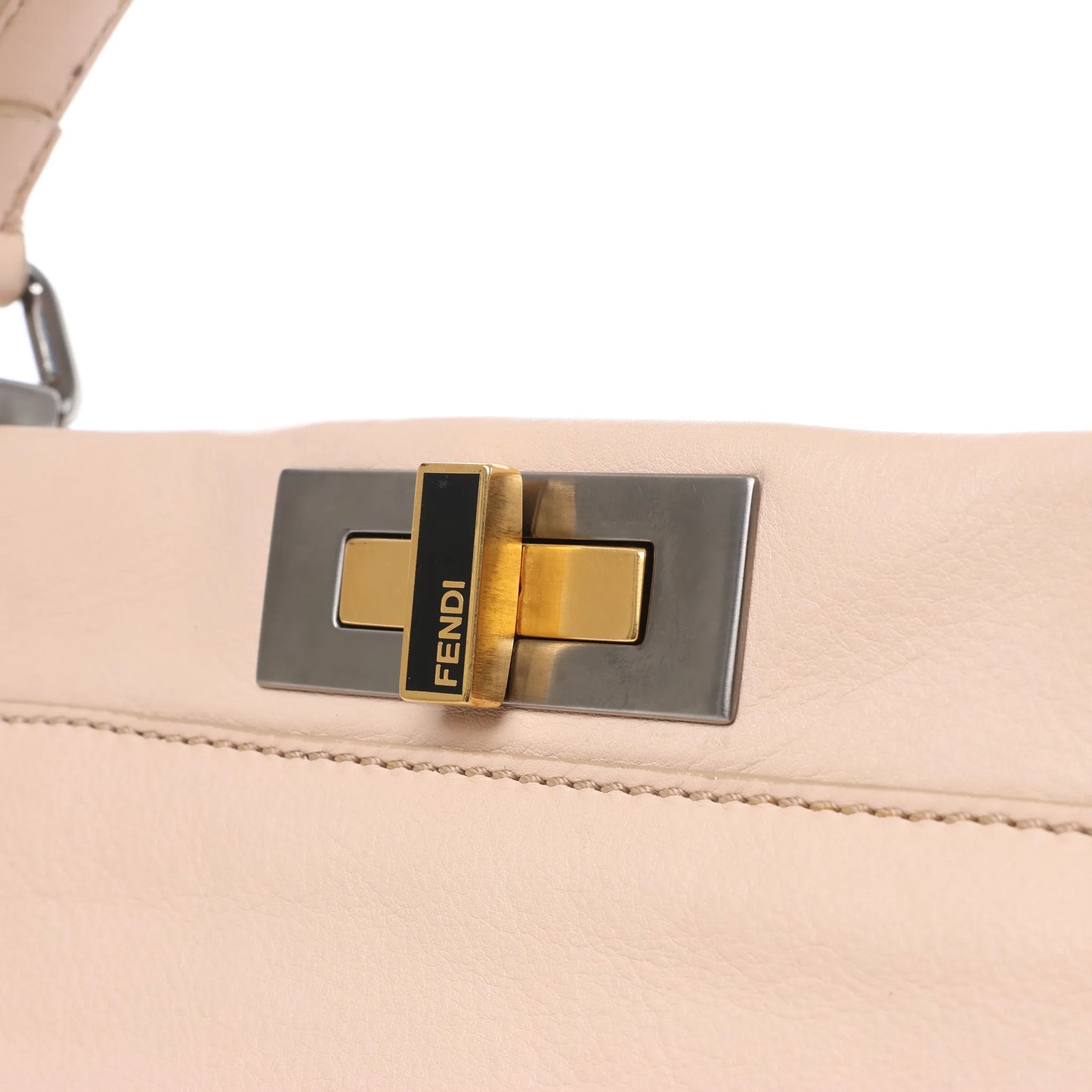 Grand sac à main Fendi Peekaboo en cuir beige poudré 8BN210