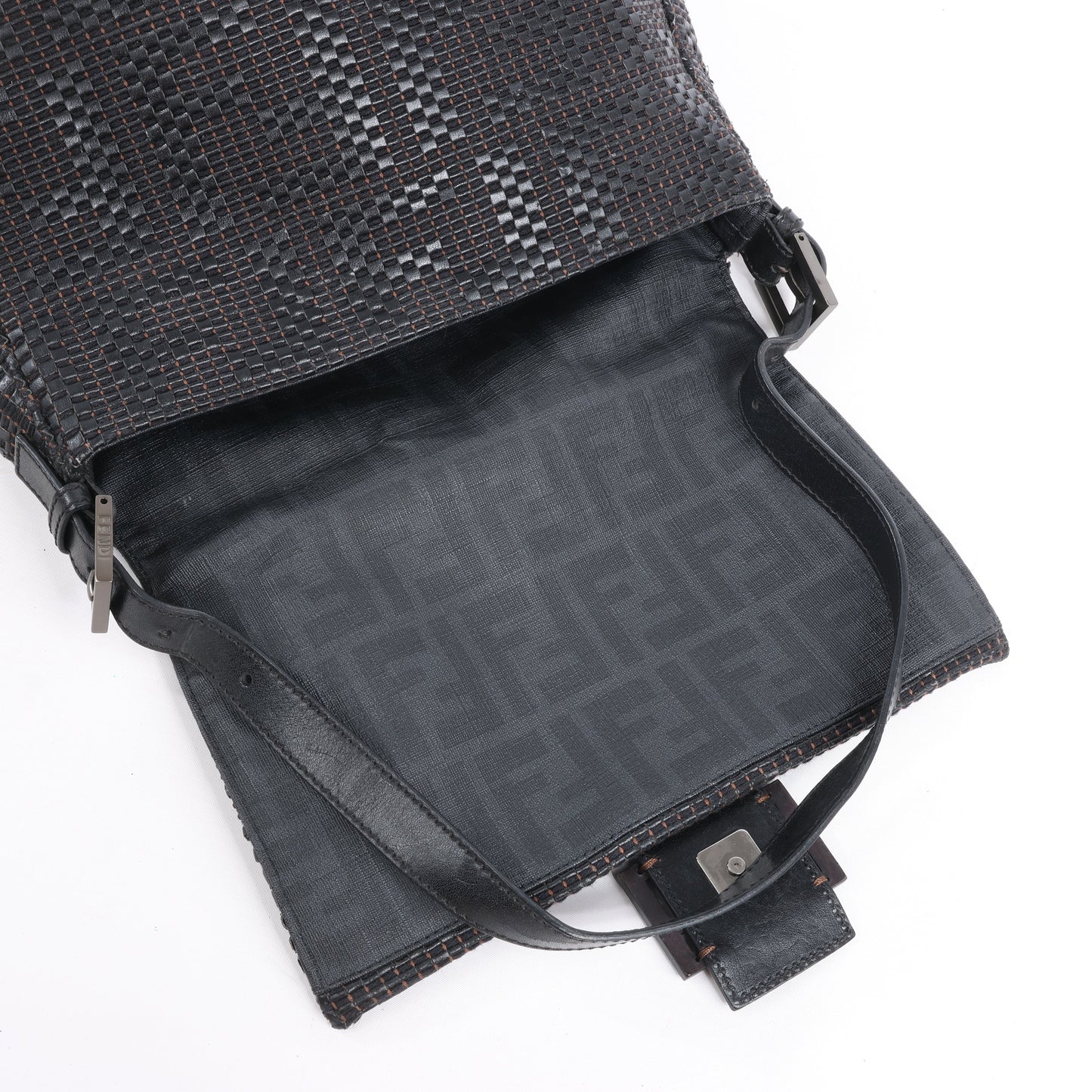 FENDI Zucchino Mamma Baguette Leather Shoulder bag in Black 8BR001