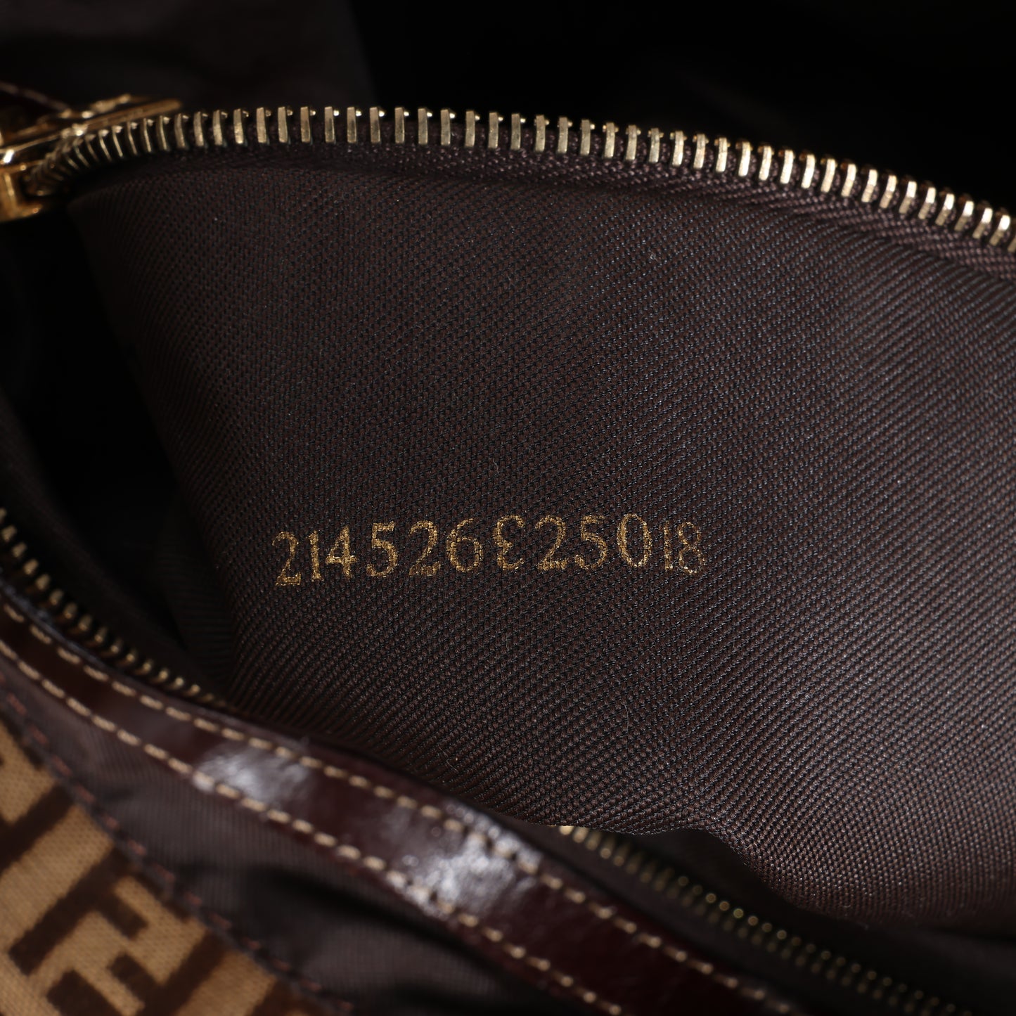 Sac à bandoulière FENDI Zucchino Mamma Baguette en émail marron 26325