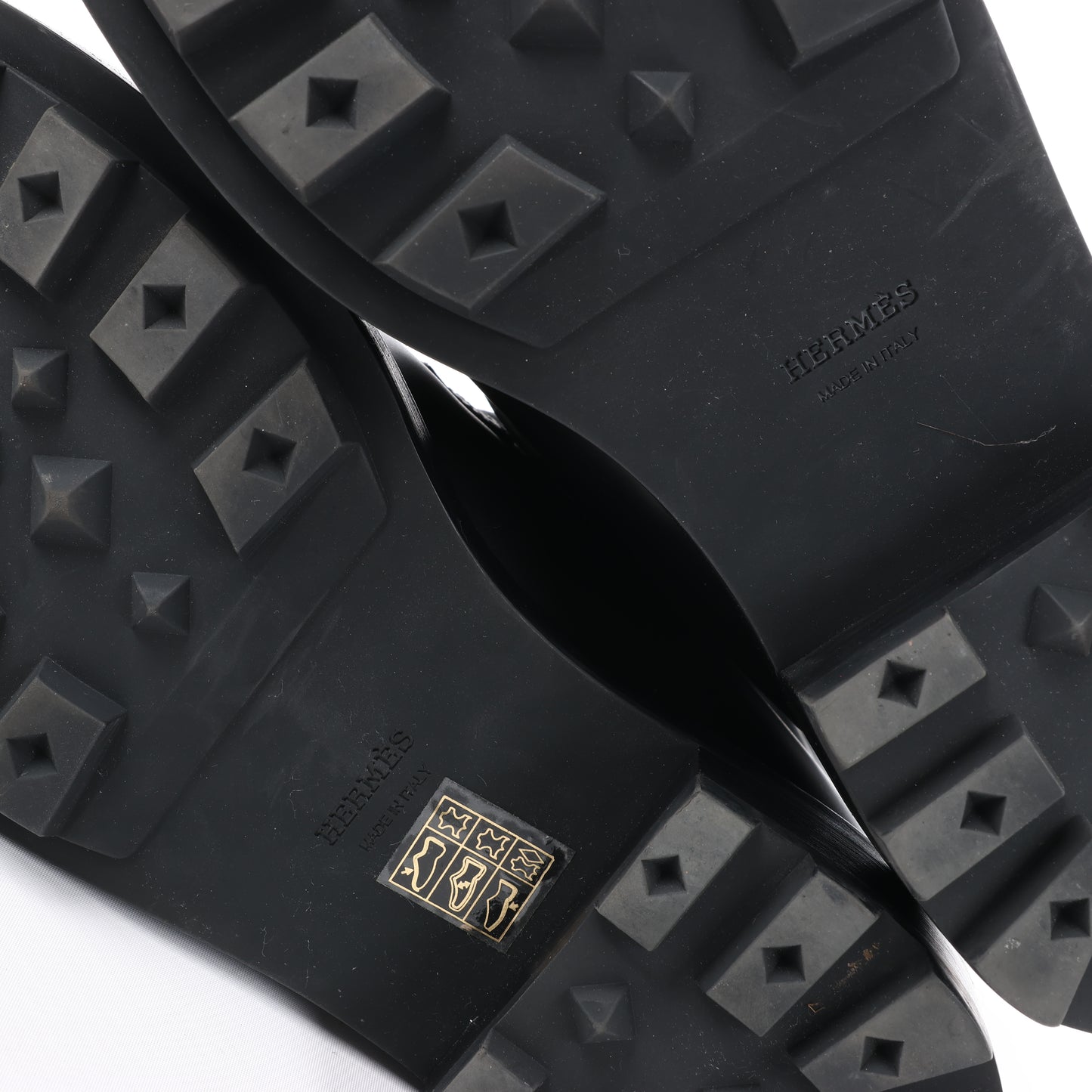 Hermes Funk Lederstiefelette Kelly Metal Fittings in Schwarz, Größe 38,5 EU