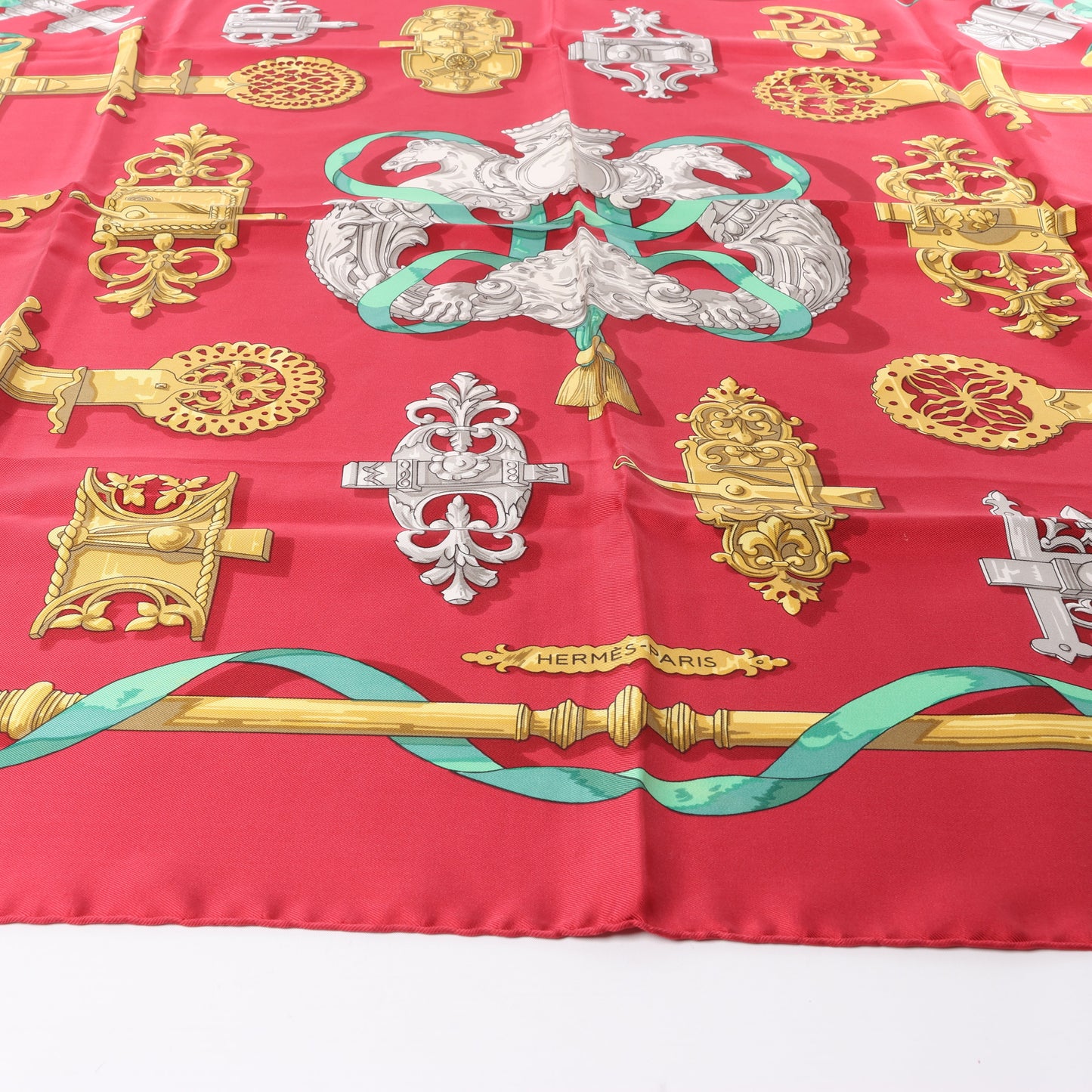 Hermès Carré 90 "Ferronnerie" 100% Silk Scarf in Red