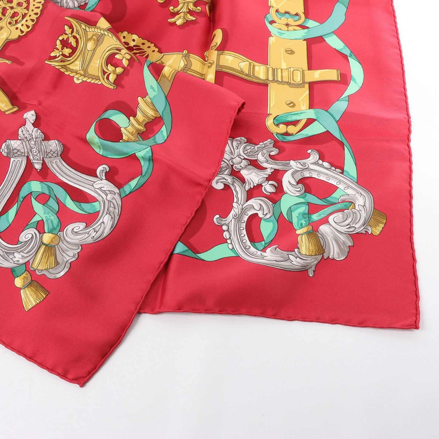 Hermès Carré 90 "Ferronnerie" 100% Silk Scarf in Red