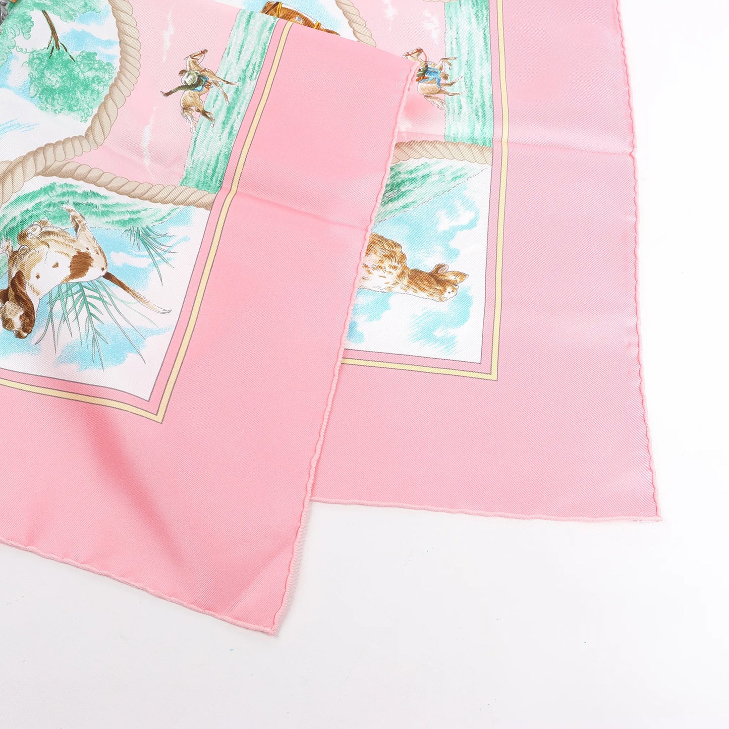 Hermès Carré 90 "Auteuil en Mai" Silk handkerchief in Pink