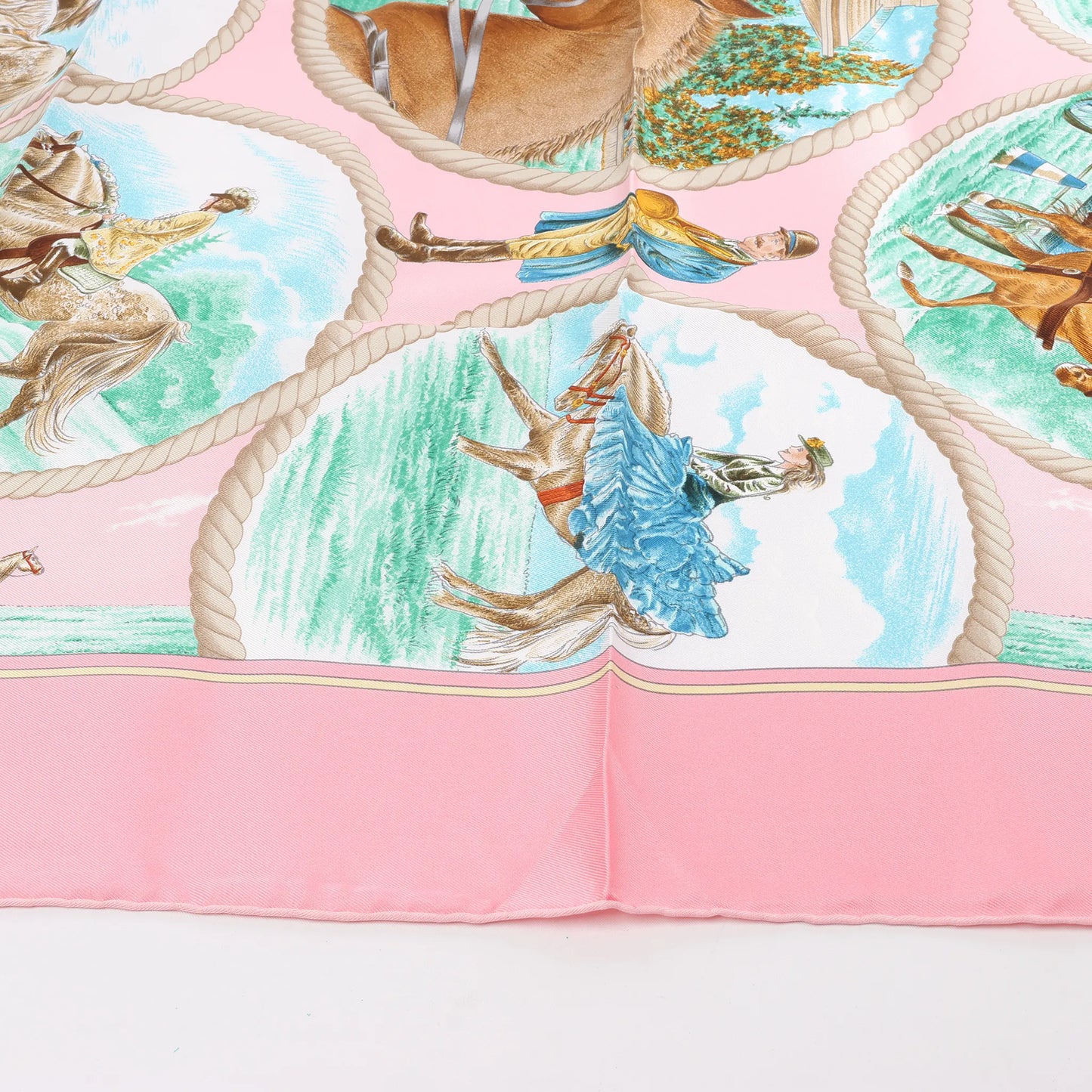 Hermès Carré 90 "Auteuil en Mai" Silk handkerchief in Pink