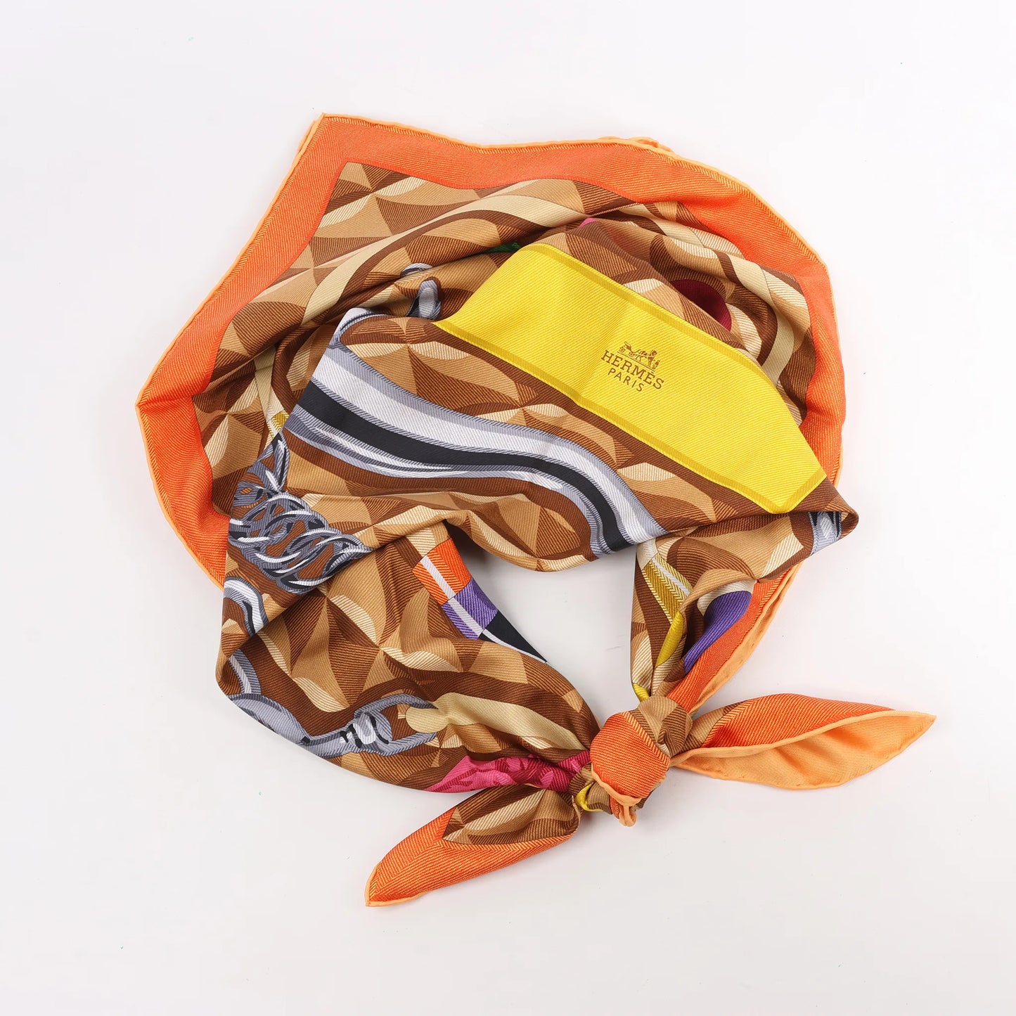 Hermès Carré 90 "BEAUTE COMPOSEE" Silk handkerchief in Orange