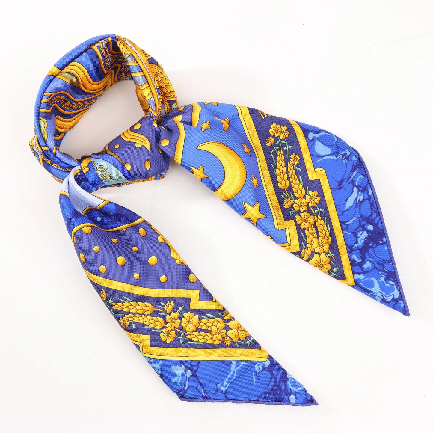 Hermès Carré 90 "CARPE DIEM" Silk handkerchief in Blue
