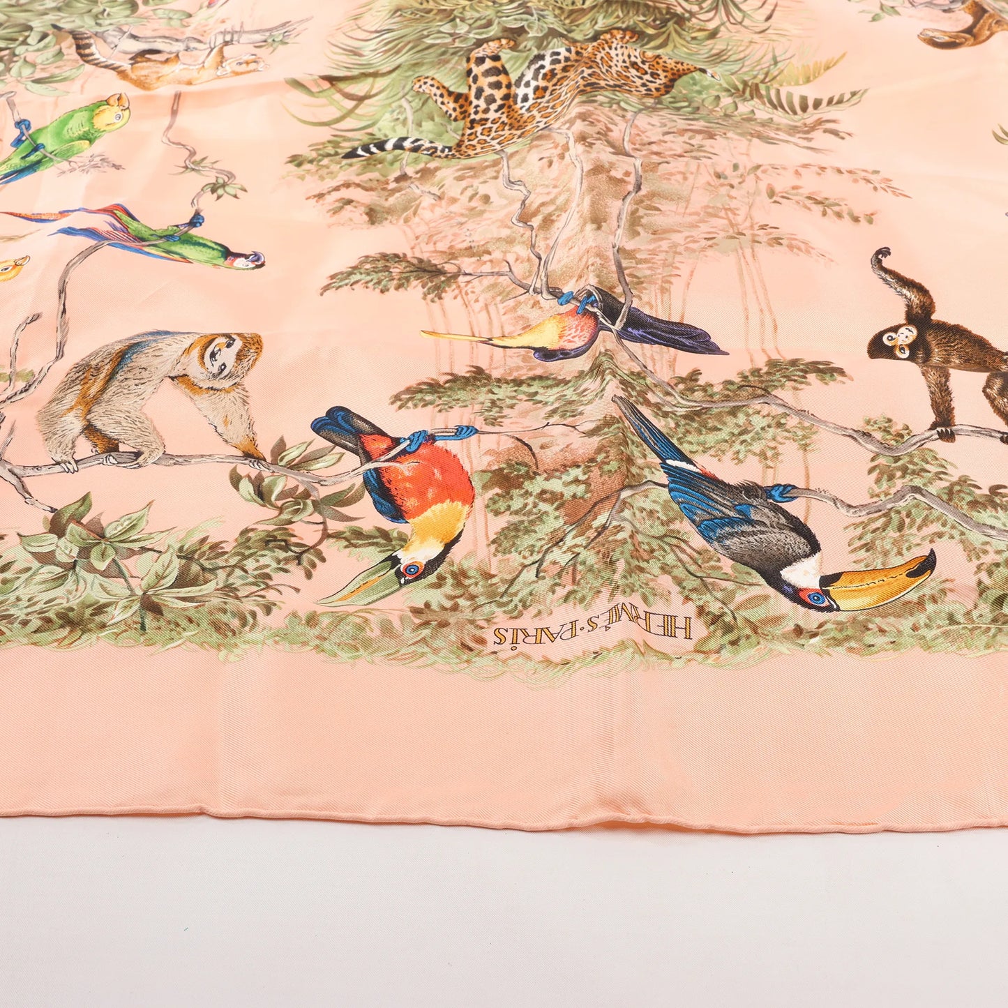Hermès Carré 90 "EQUATEUR" Silk handkerchief in Pink
