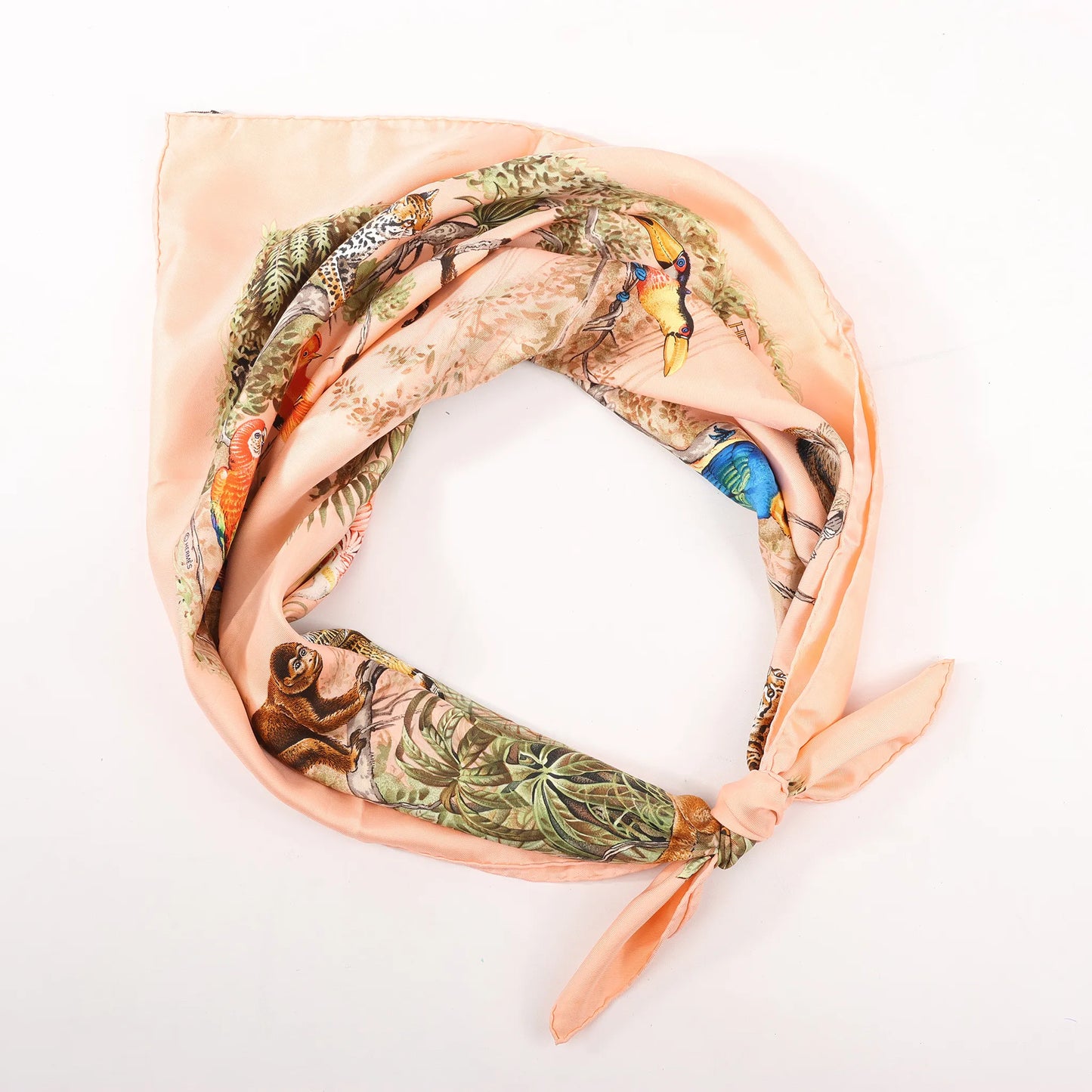 Hermès Carré 90 "EQUATEUR" Silk handkerchief in Pink