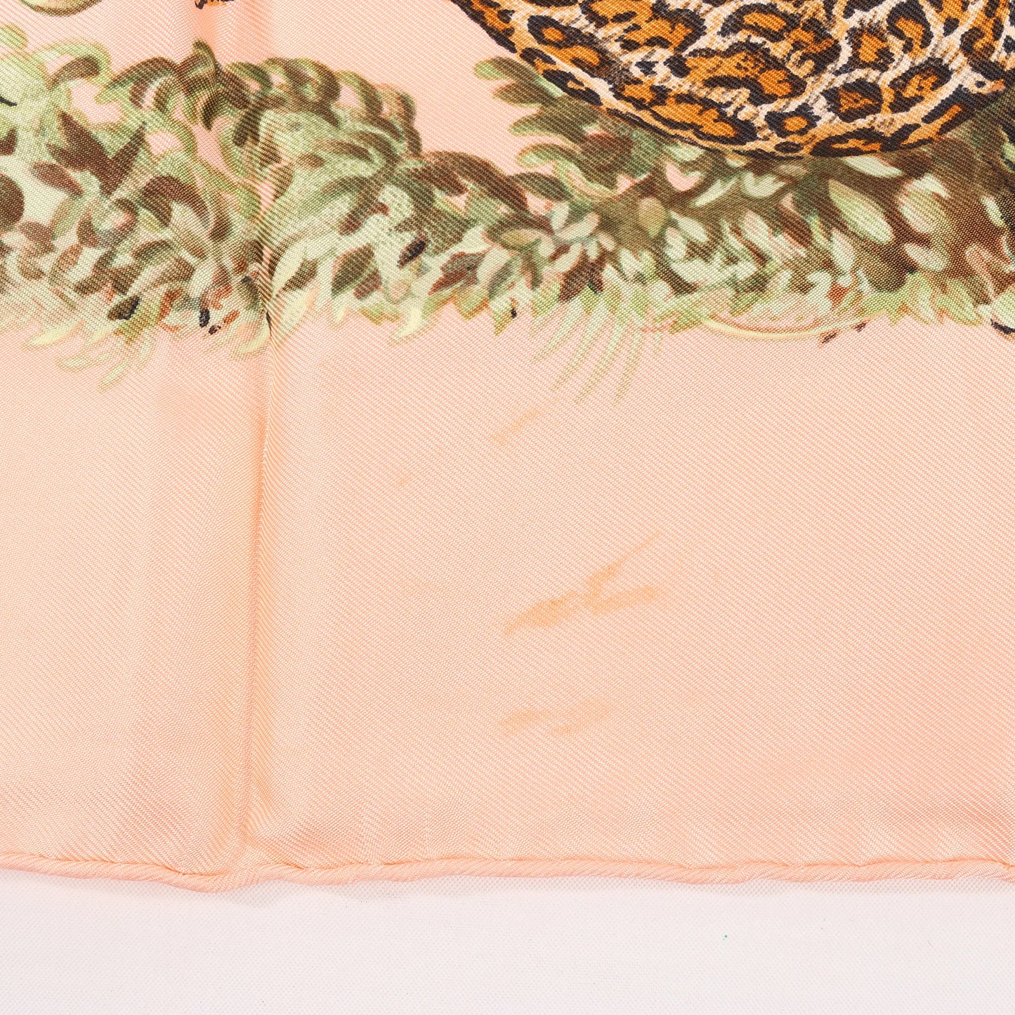 Hermès Carré 90 "EQUATEUR" Silk handkerchief in Pink