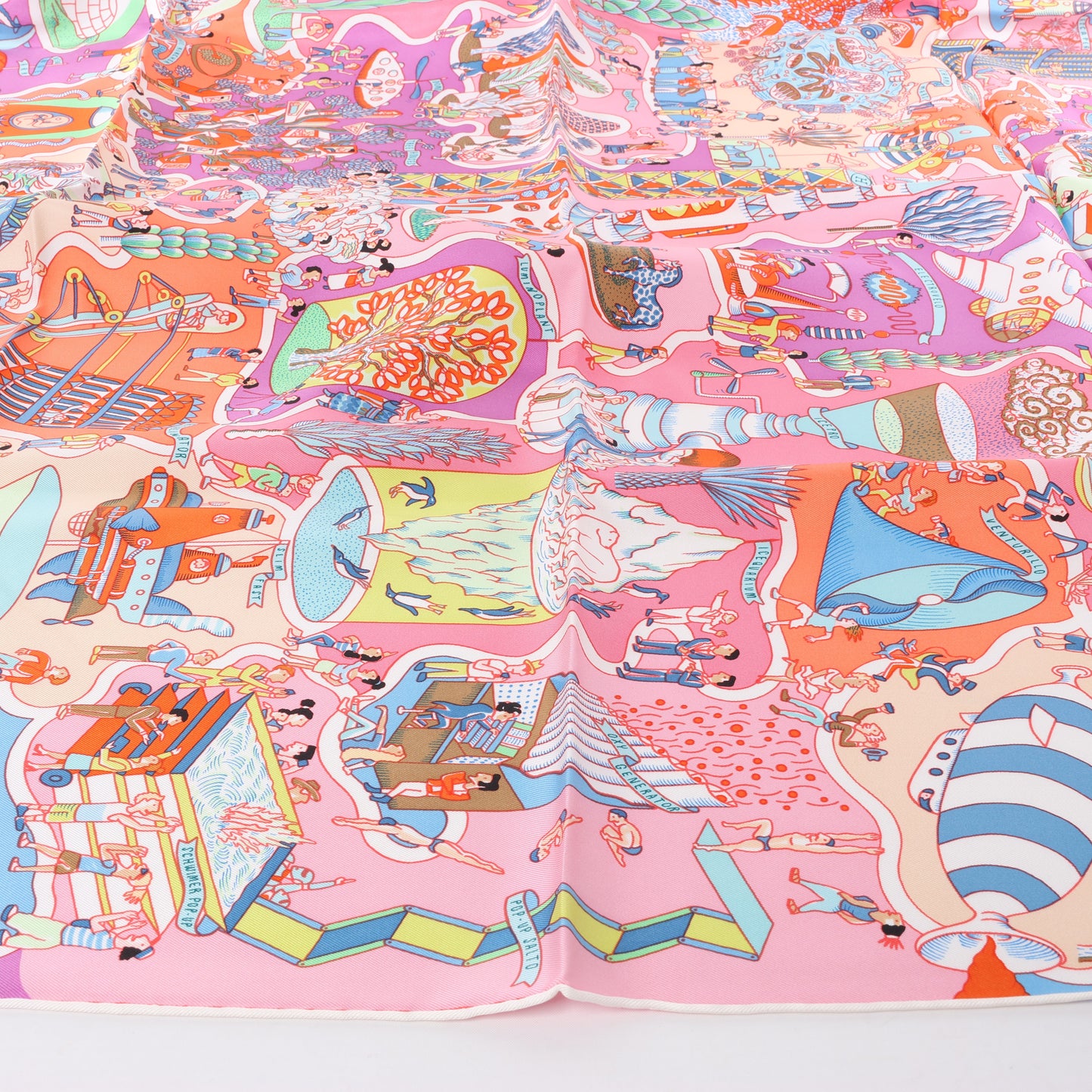 Hermès Carré 90 "Exposition Universelle" Foulard 100% Soie en Rose