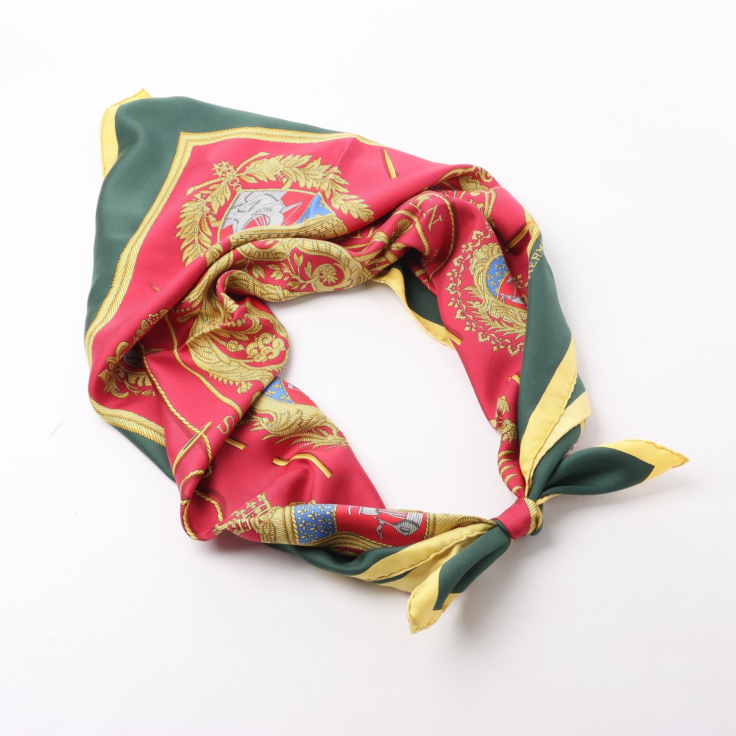 Hermès Carré 90 "FLVCTVAT NEC MERGITVR" 100% Silk Scarf in Green x Red