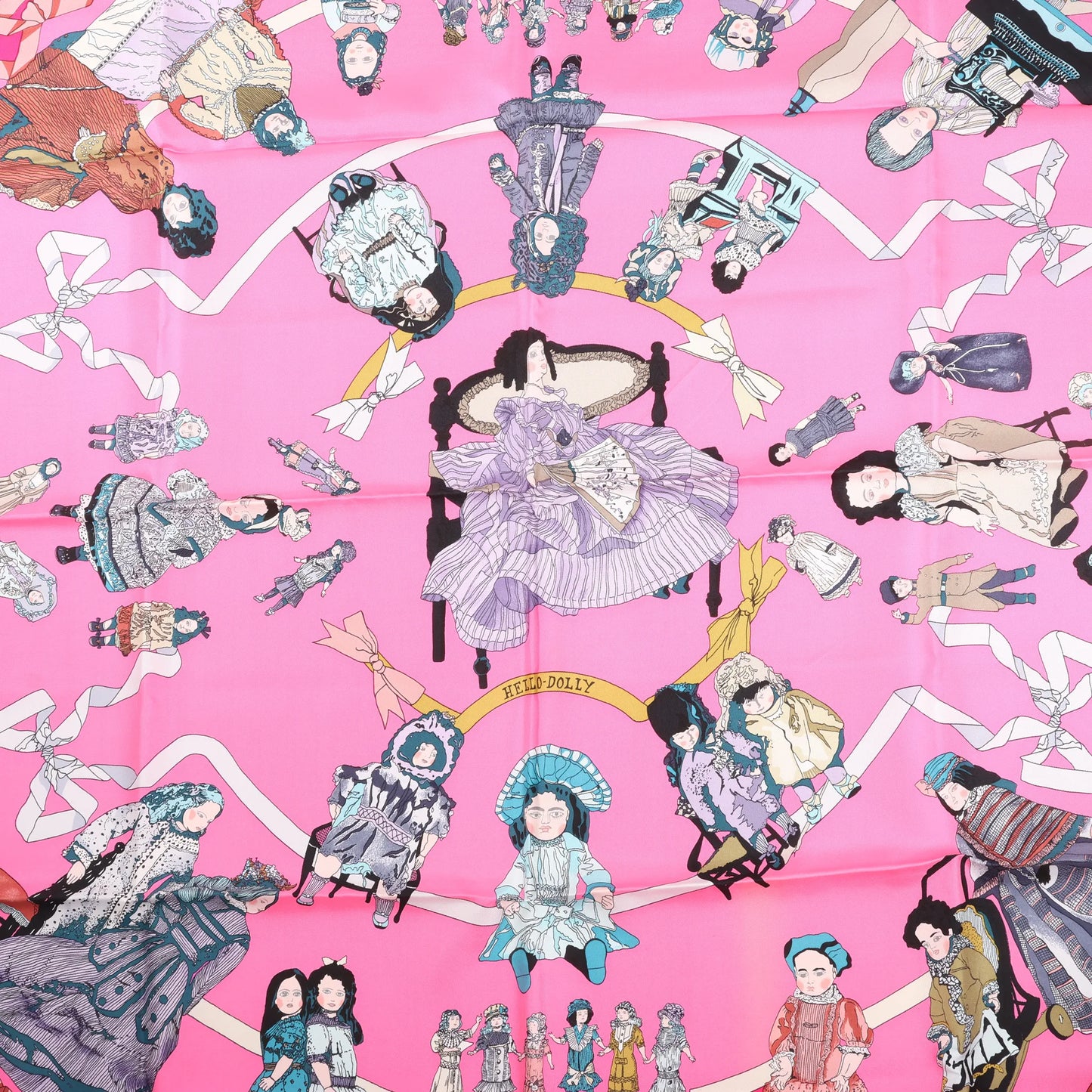 Hermès Carré 90 "HELLO DOLLY" Silk handkerchief in Pink
