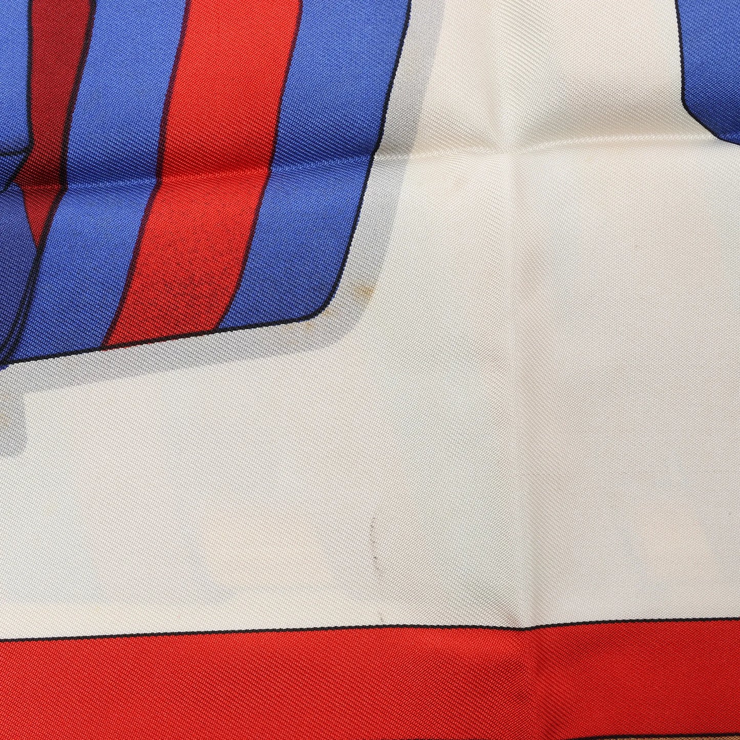 Hermès Carré 90 "Les Sangles" Silk handkerchief in Multicolor