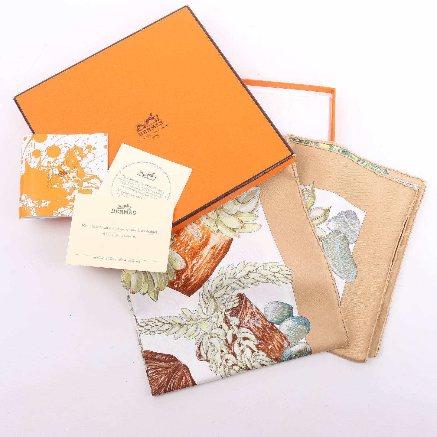 Hermès Carré 90 "JARDIN SECRET" 100% Silk Scarf in Beige