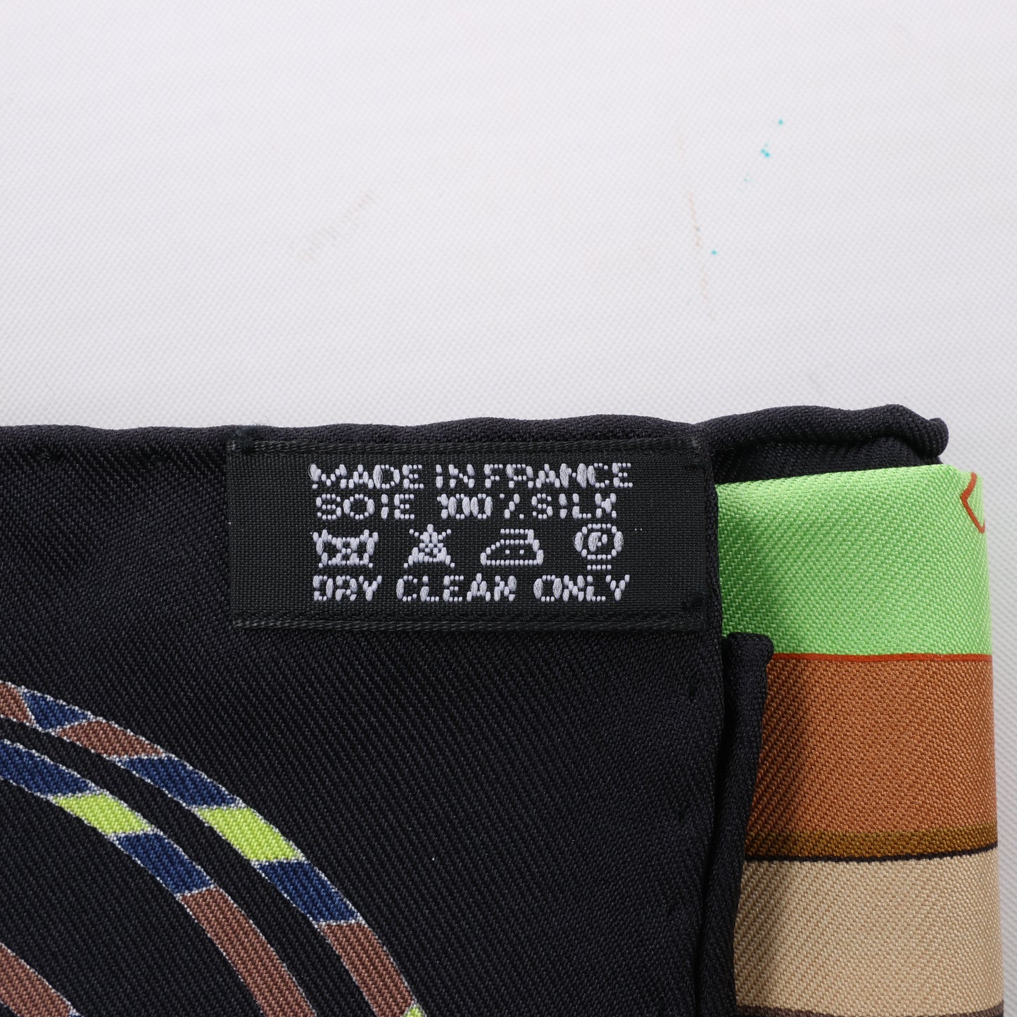 Hermès Carré 90 "KILIM" Silk handkerchief in Brown