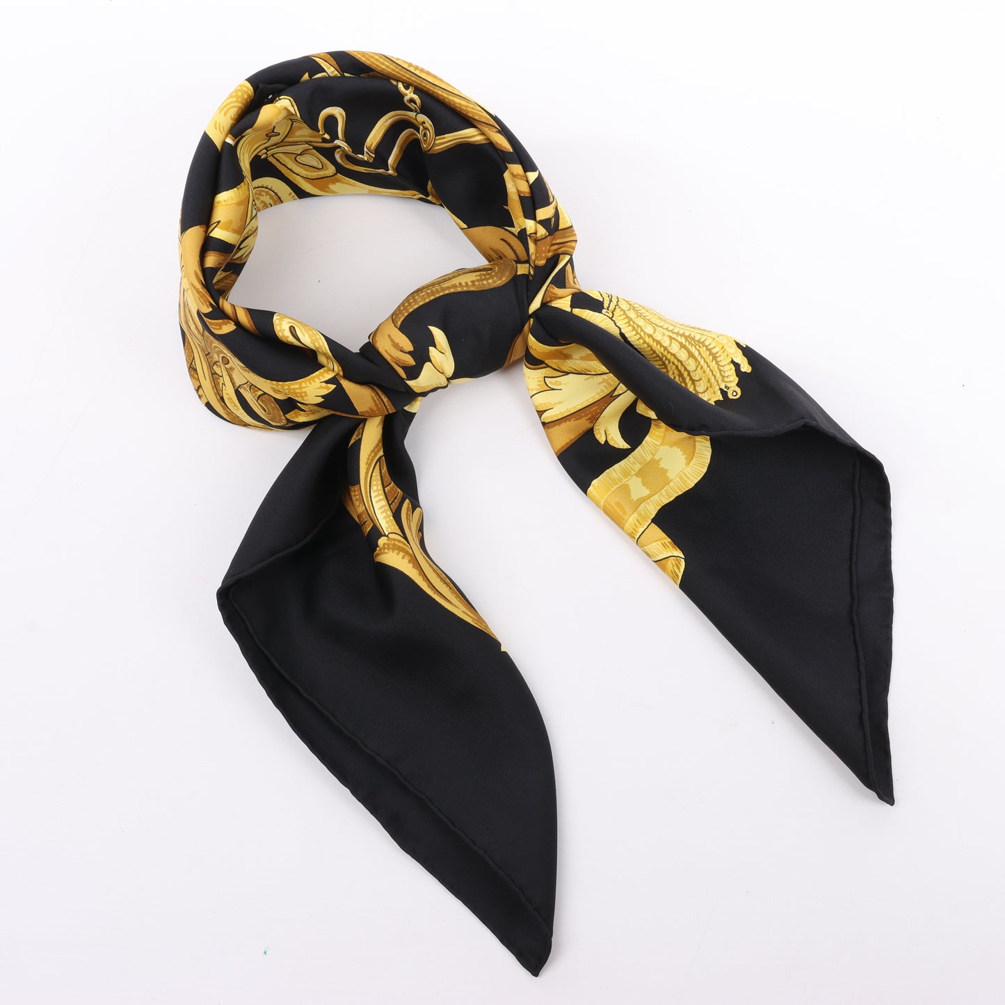 Hermès Carré 90 "LE MORS A LA CONETABLE" 100% Silk Scarf in Black