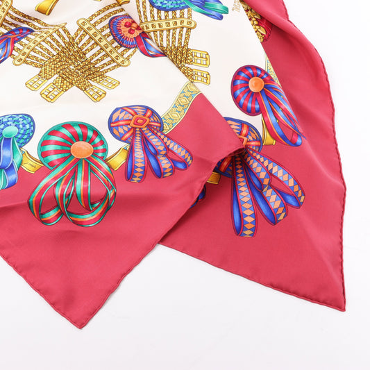Hermès Carré 90 "LES RUBANS DU CHEVAL" Silk handkerchief in Burgundy