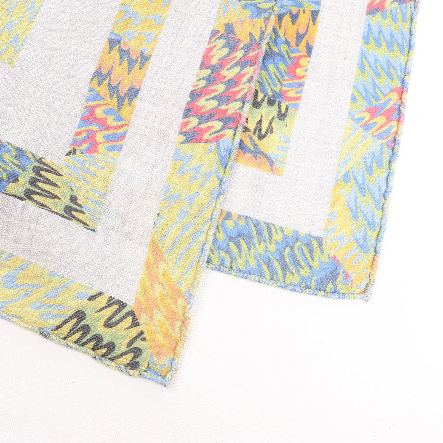 Hermès Carré 90 "MARBLE EX-LIBRIS" Cashmere & Silk handkerchief in Multicolor