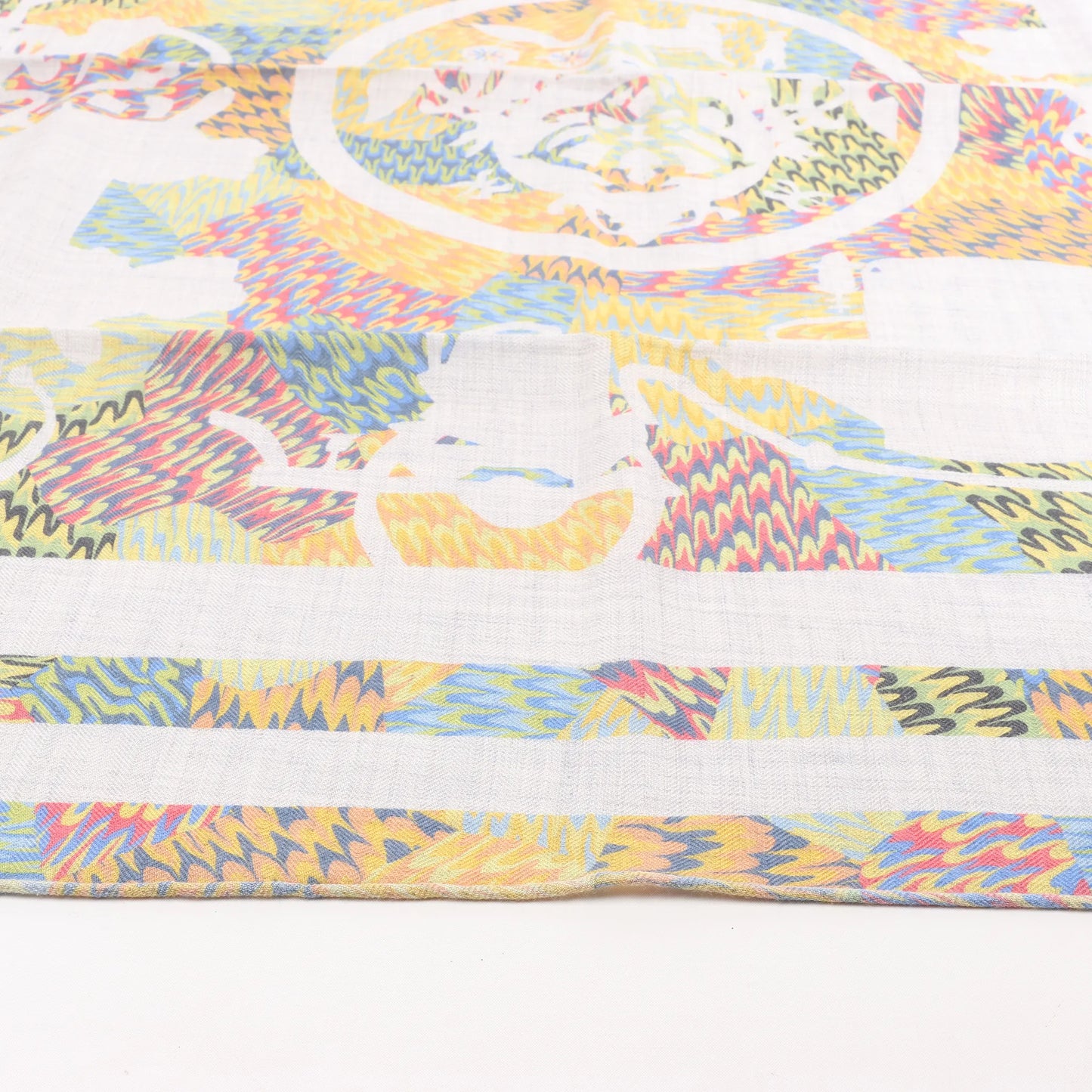 Hermès Carré 90 "MARBLE EX-LIBRIS" Cashmere & Silk handkerchief in Multicolor