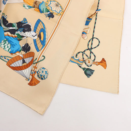 Hermès Carré 90 "OMBRELLES ET PARAPLUIES" Silk handkerchief in Beige