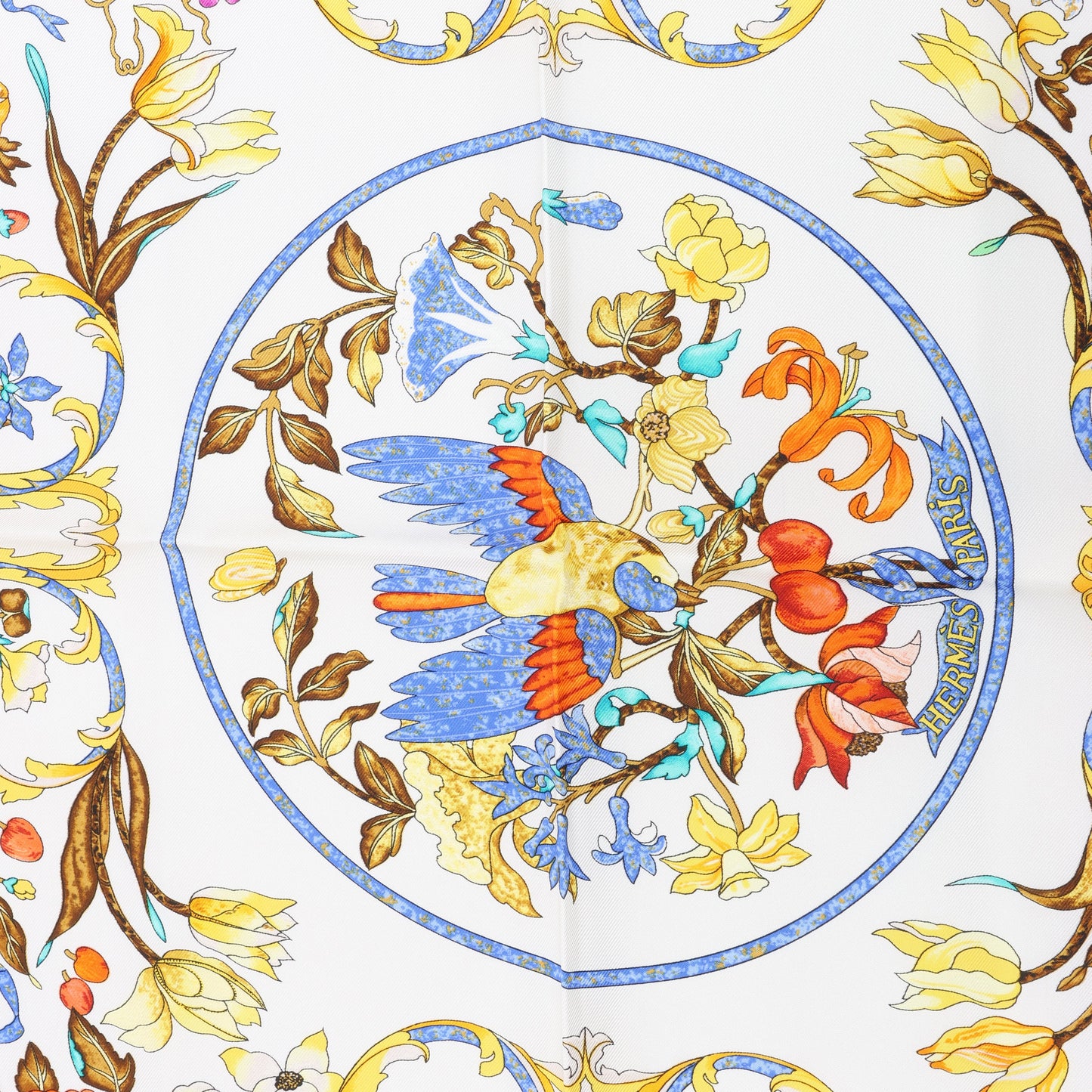 Hermès Carré 90 "PIERRES d' ORIENT et d' OCCIDENT" 100% Silk Scarf in Navy x Beige