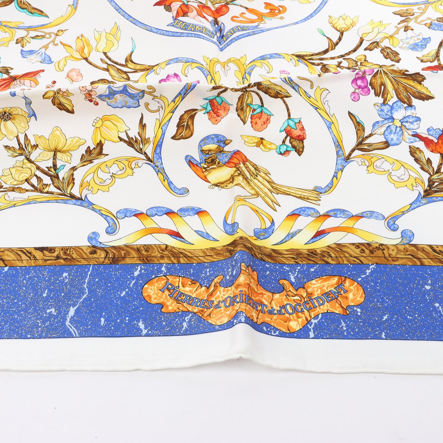 Hermès Carré 90 "PIERRES d' ORIENT et d' OCCIDENT" 100% Silk Scarf in Navy x Beige