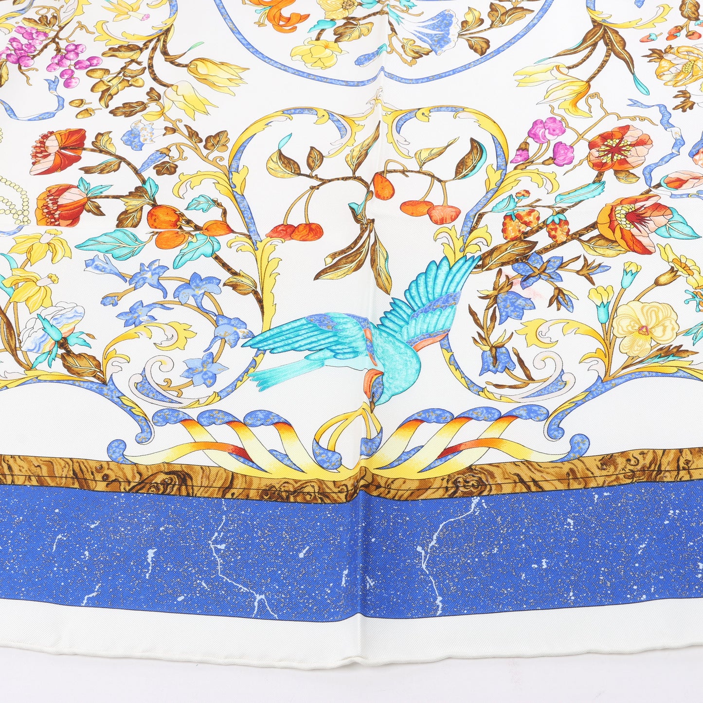 Hermès Carré 90 "PIERRES d' ORIENT et d' OCCIDENT" 100% Silk Scarf in Navy x Beige