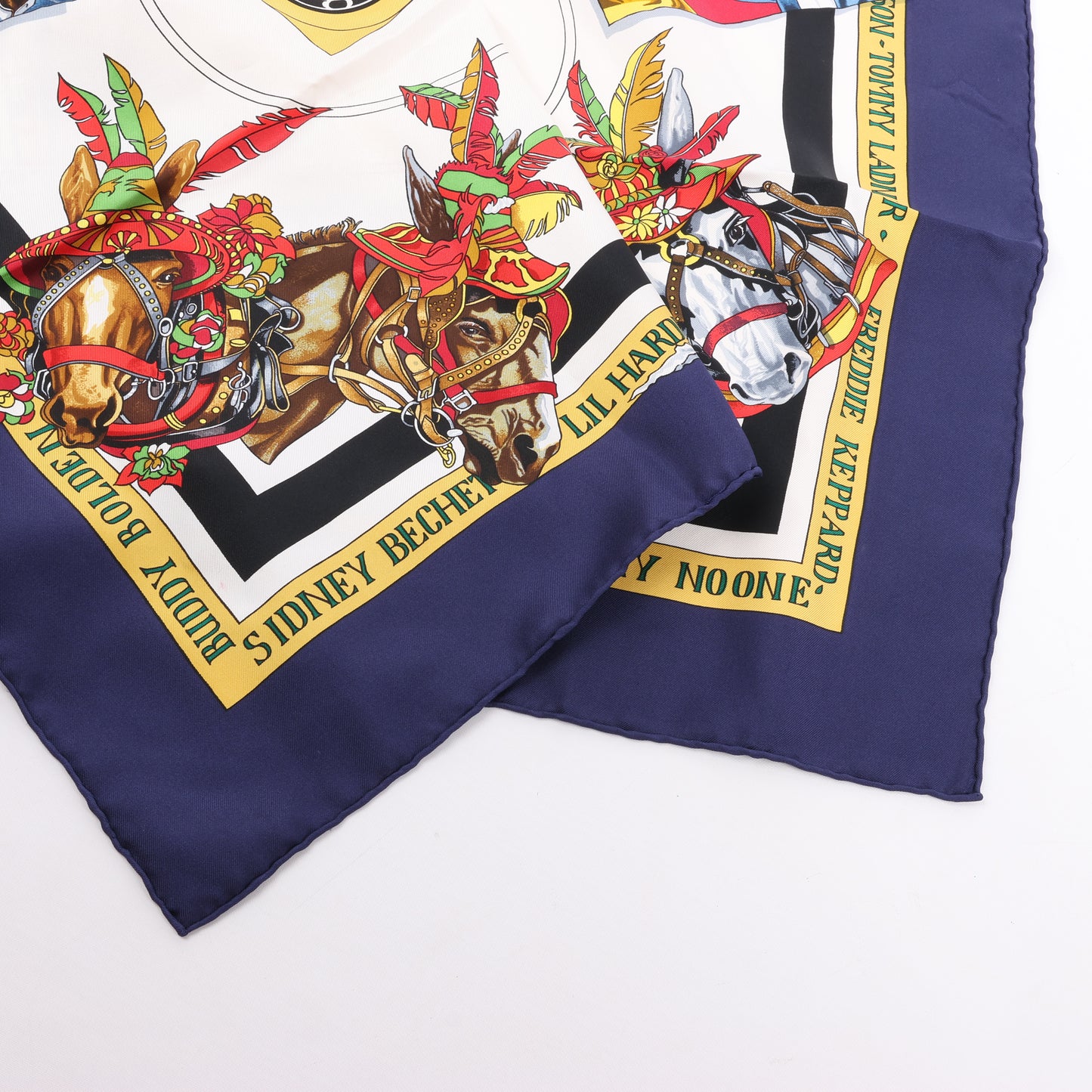 Carré Hermès Carré 90 « THE ORIGINAL NEW ORLEANS CREOLE JAZZ 1923 » 100 % soie bleu marine