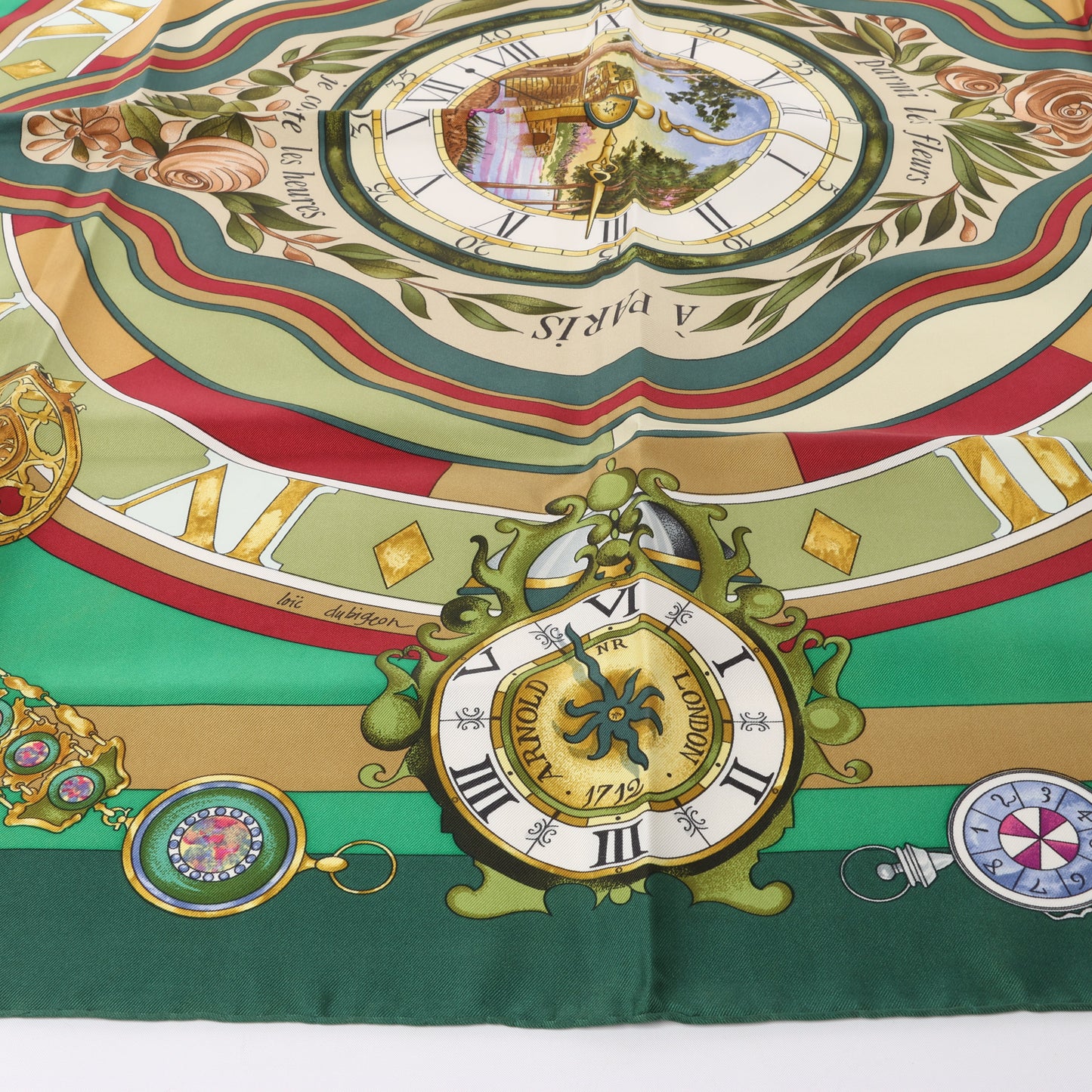 Hermès Carré 90 "La Ronde Des Heures" 100% Soie Foulard en Vert