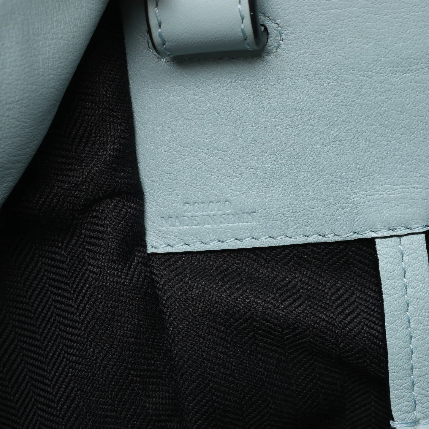 Petit sac à main bidirectionnel en cuir LOEWE Hammock, bleu clair