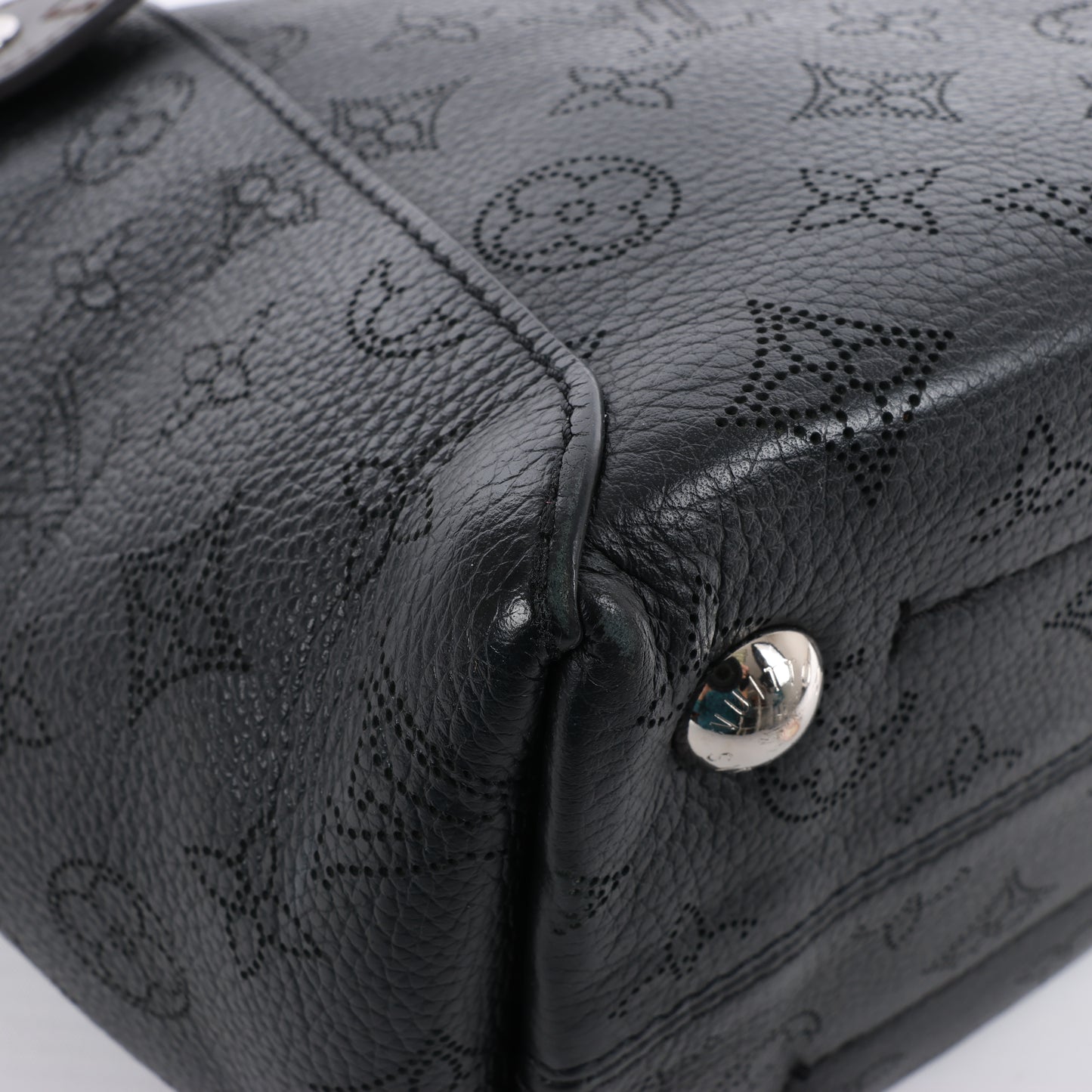 Louis Vuitton Hina Monogram Mahina Leather Shoulder Bag in Black M54350