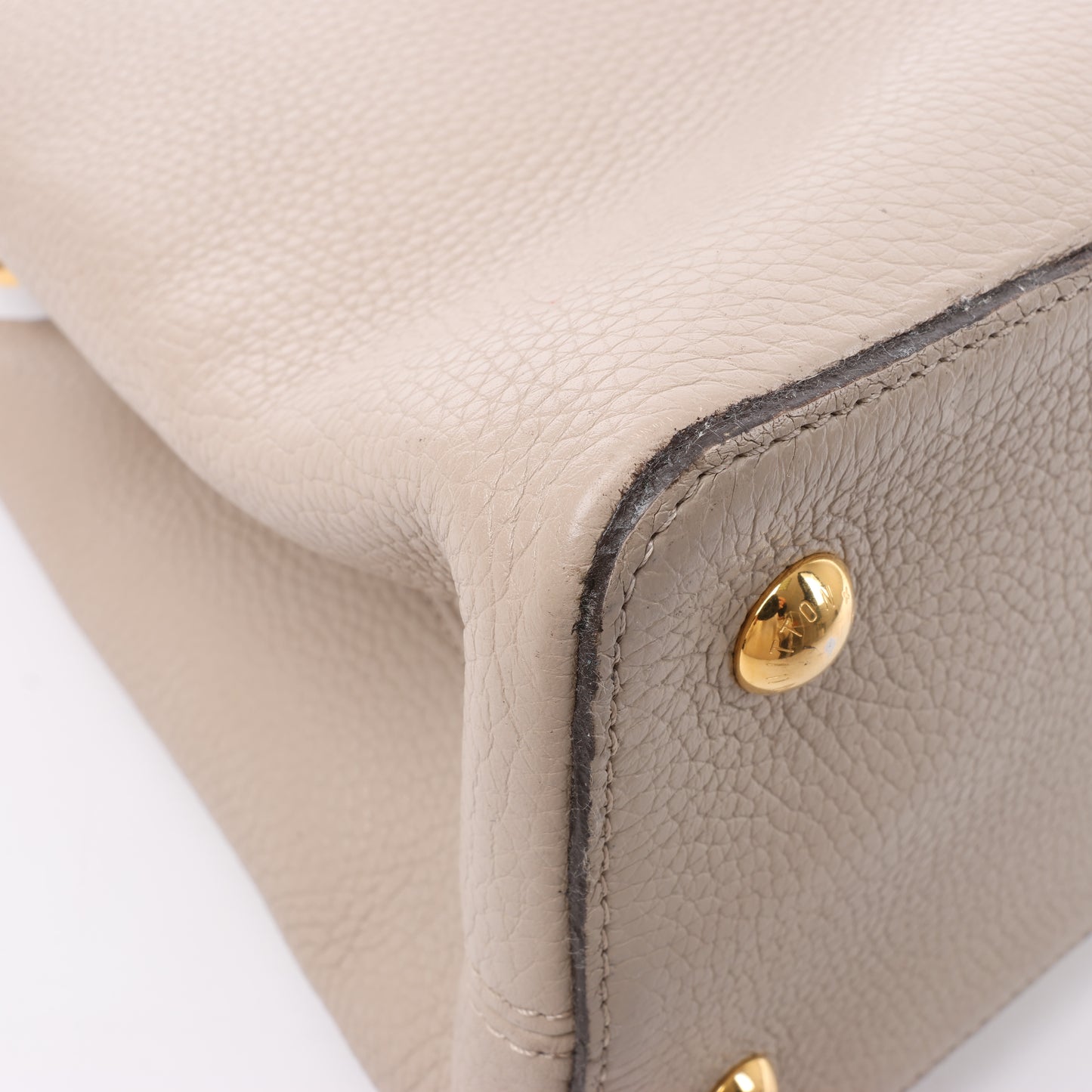 Louis Vuitton Parnassea Capucines MM Handbag in Beige M94428