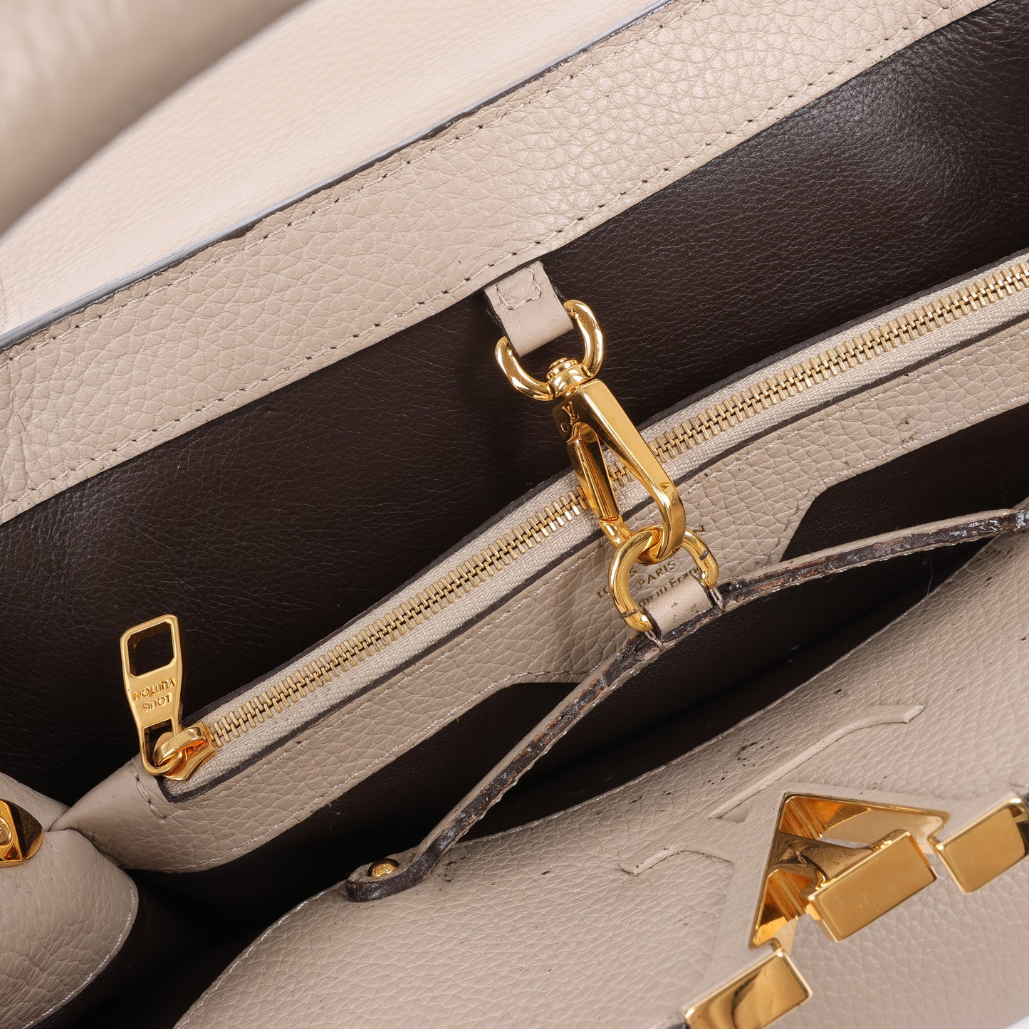 Louis Vuitton Parnassea Capucines MM Handbag in Beige M94428