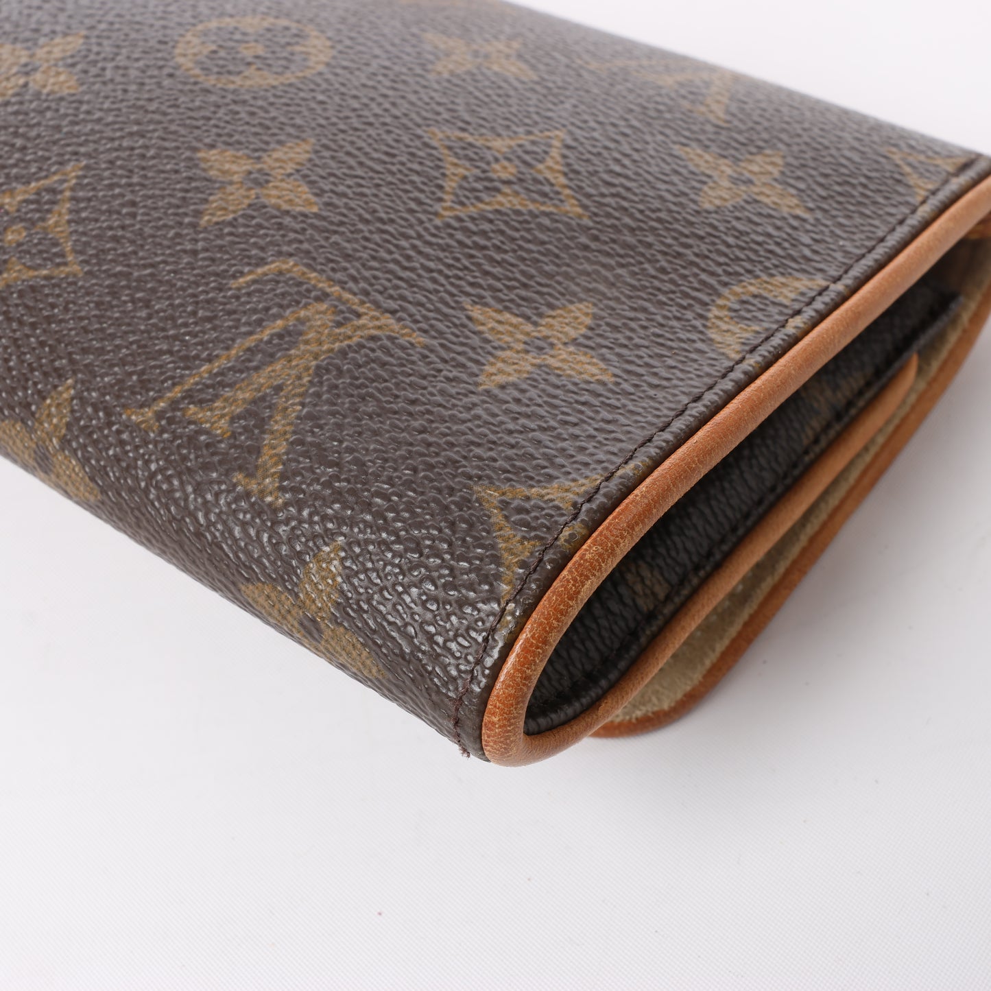 Louis Vuitton Monogram Canvas Pochette Twin GM Shoulder Bag M51852