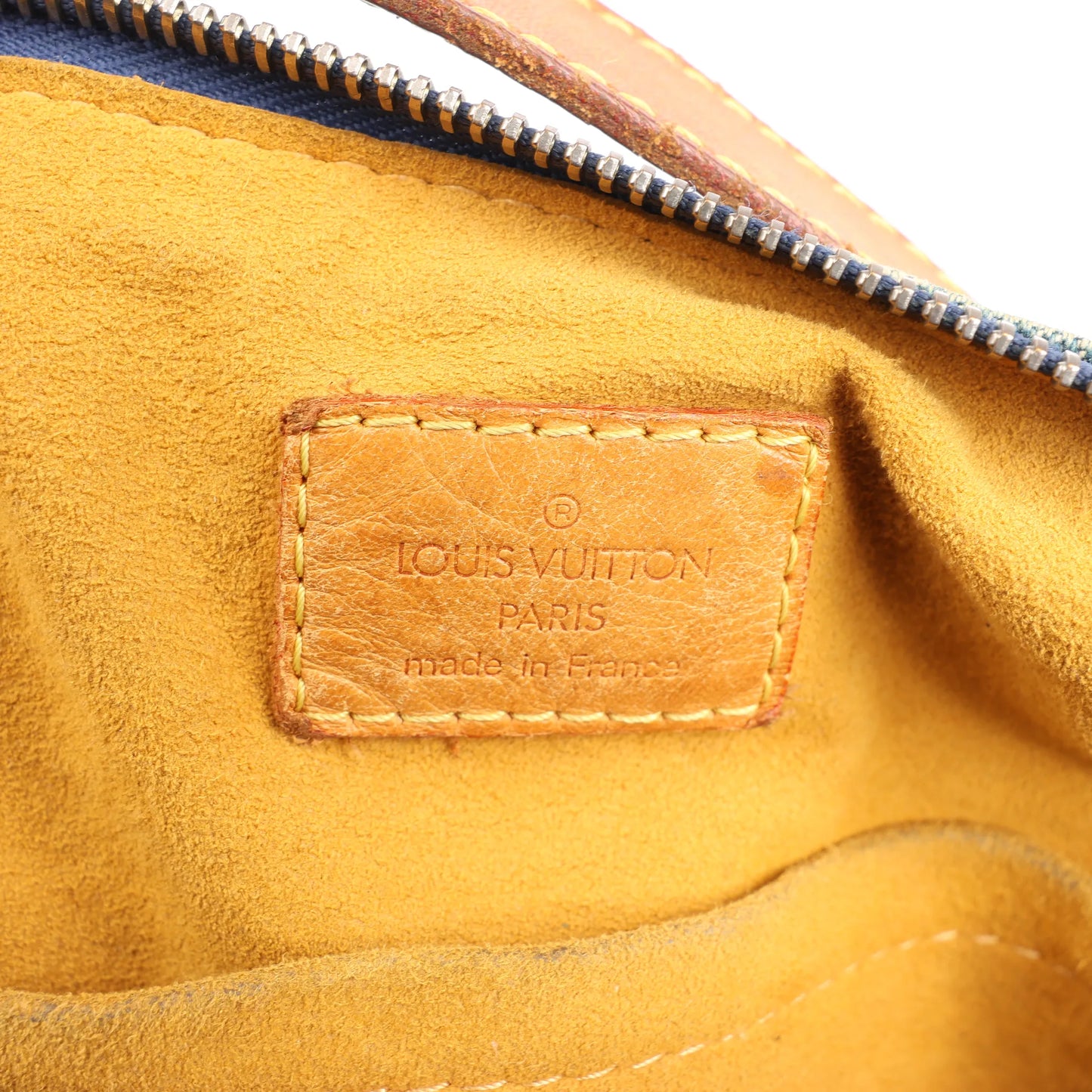 Louis Vuitton Baggy GM Monogram Denim Shoulder Bag in Blue M95048