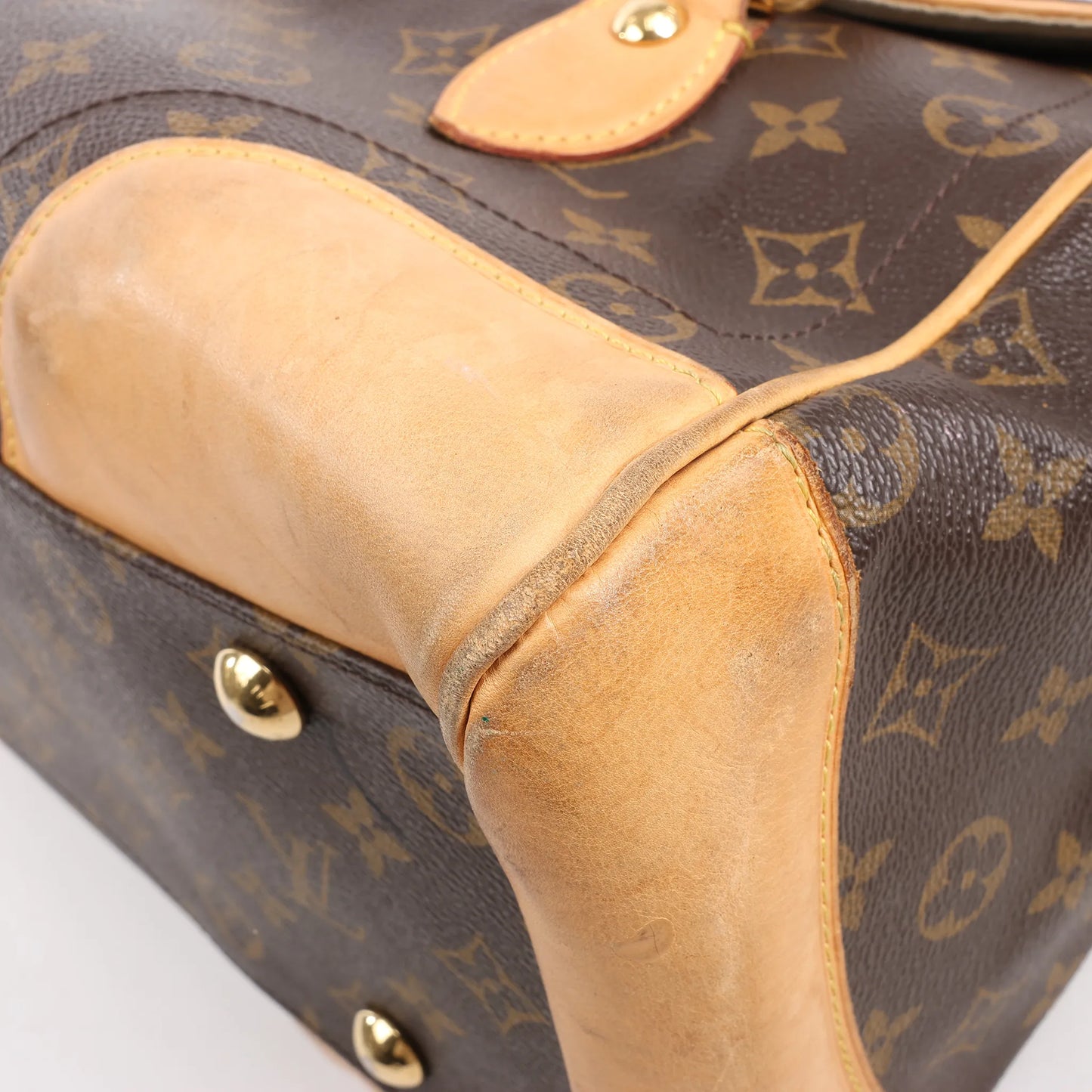 Louis Vuitton Monogram Canvas Beverly GM Handbag in Brown M40120